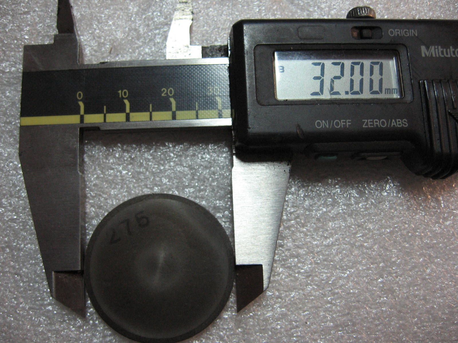 shim klepstelplaatje  diameter 32mm dikte 	260  gebruikt