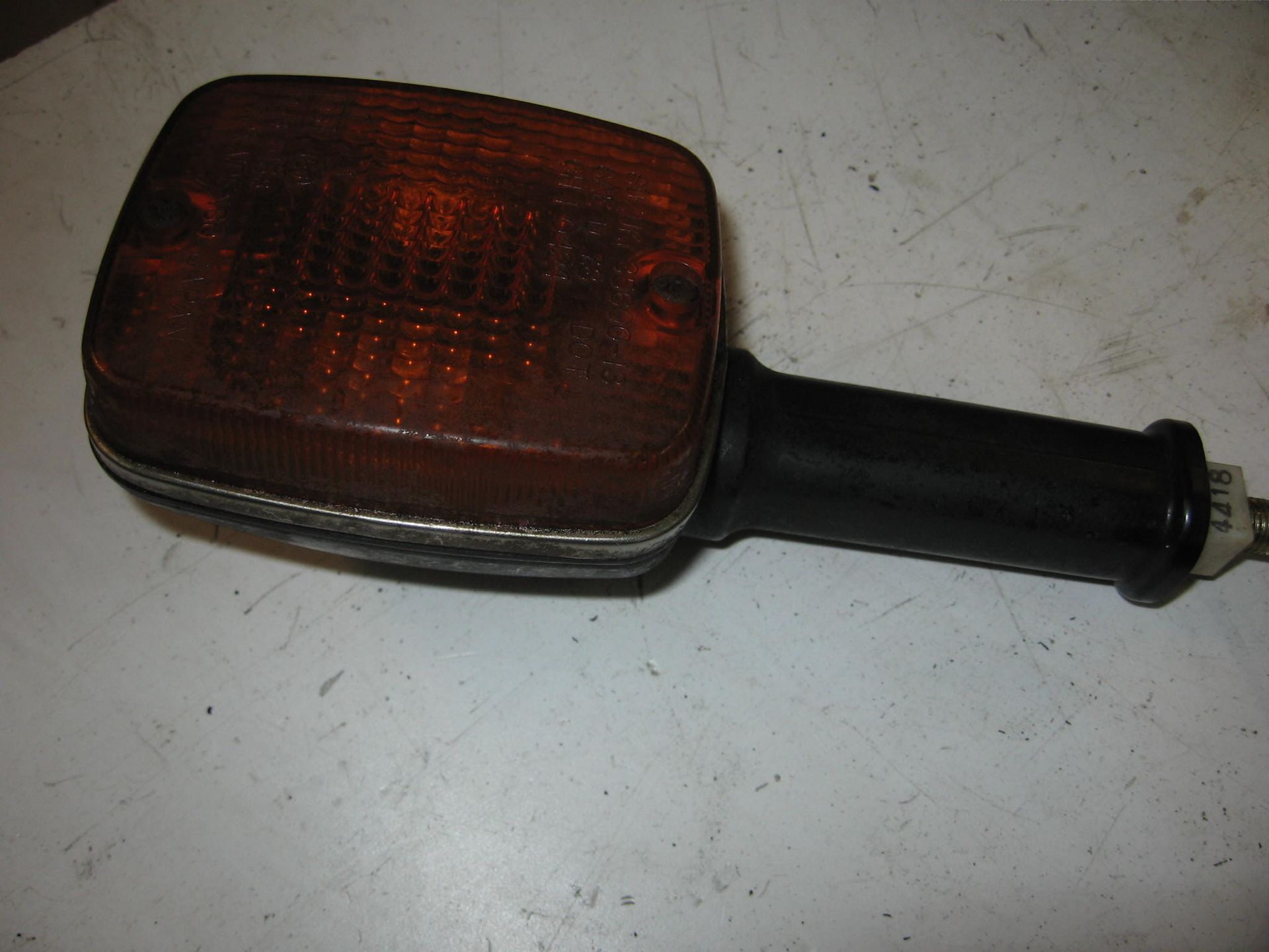 knipperlicht voor , 1 draads	Gsx750es , gs700e 	35601-44184