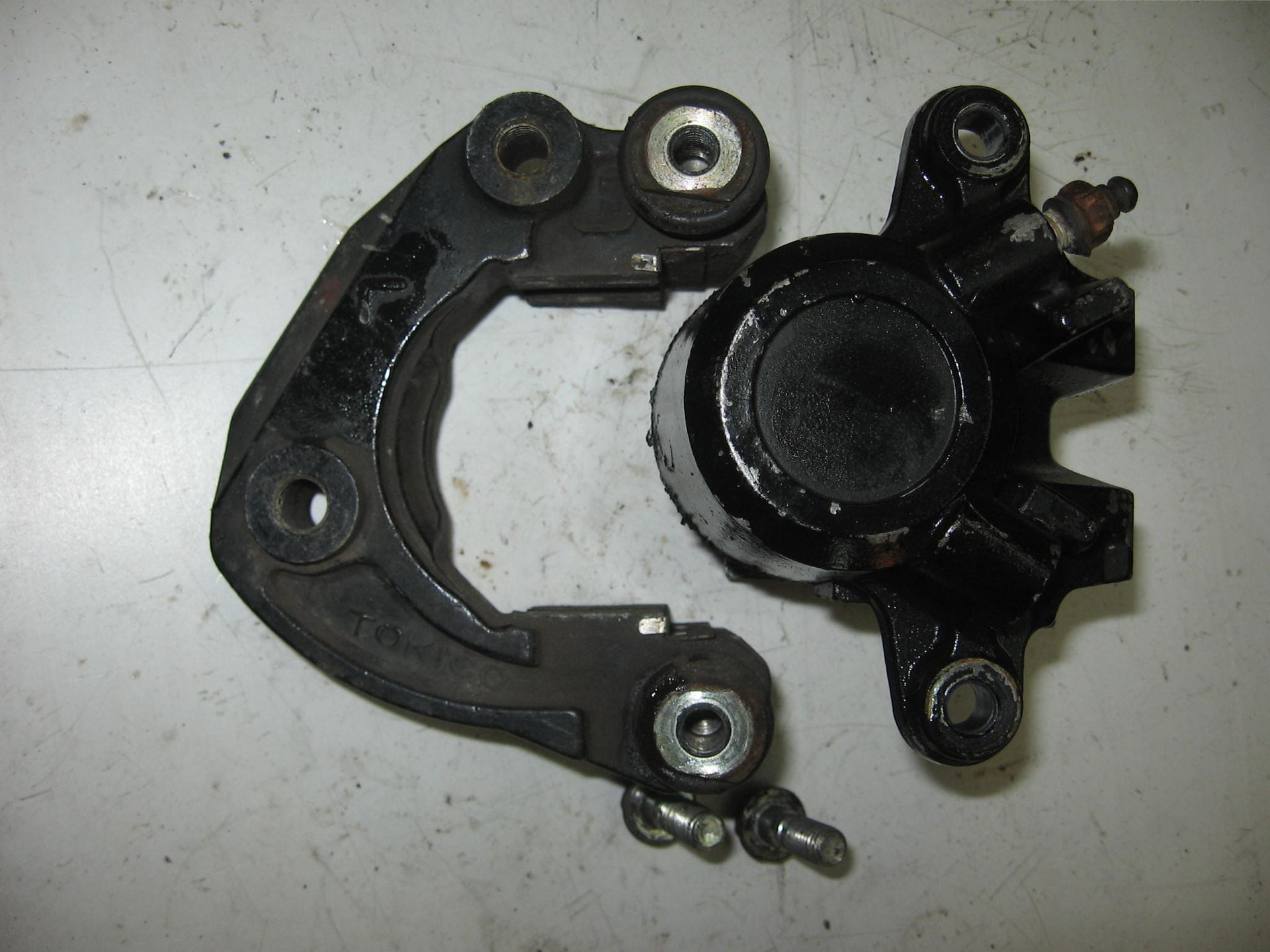 remklauw links // kz750 h2 , kz750 80-83 ,kz1000 81-82	43041-1039	43041-1381 / 43041-1036