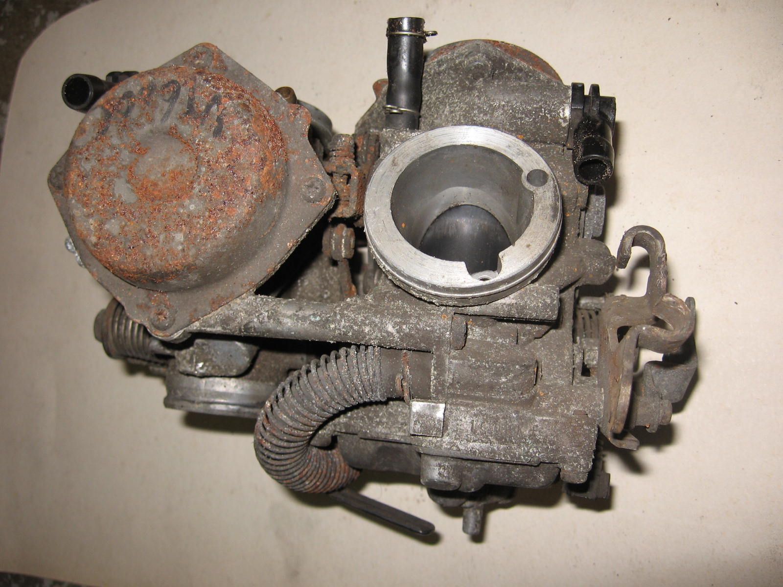carburateurset Vdf1gAhk	Vt600c 1988 	16100-mr1-