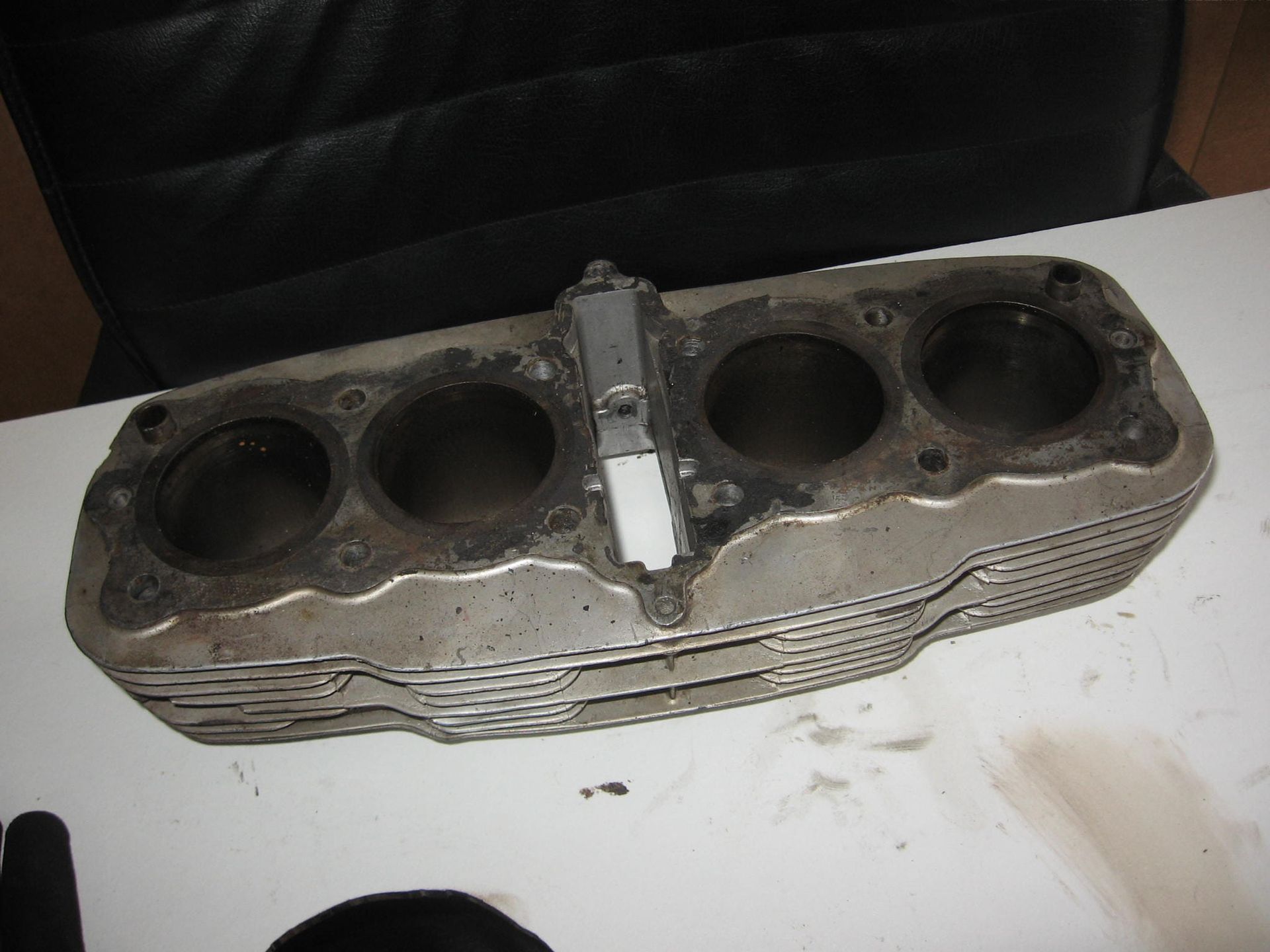 cilinderblok opgeboord D= +/- 60,8 // cb550		12100-374-000	12100-374-010