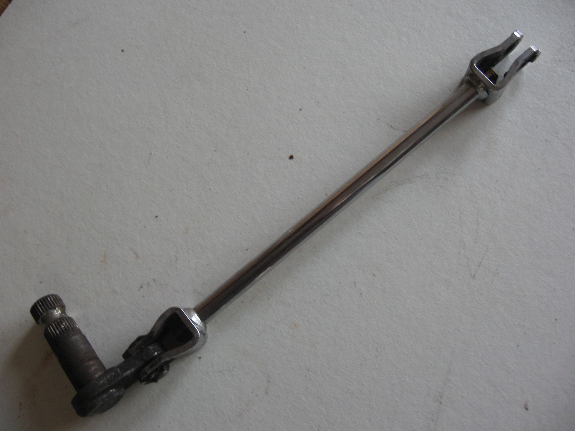 as rempedaal + verbindingsstang rempedaal // cmx450c 		46540-mm2-670 +46510-mm2-000