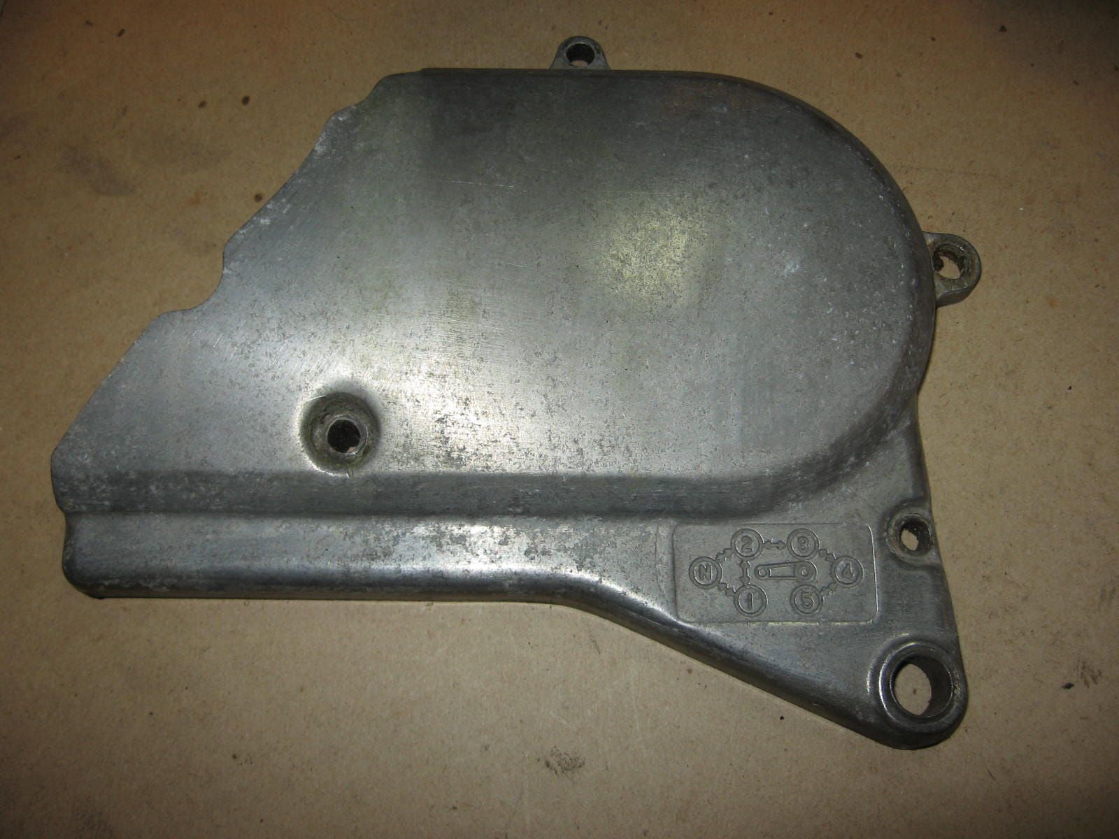 cover sprocket, blokdeksel links achter dynamodeksel	gs850g	11360-45100	11360-49101