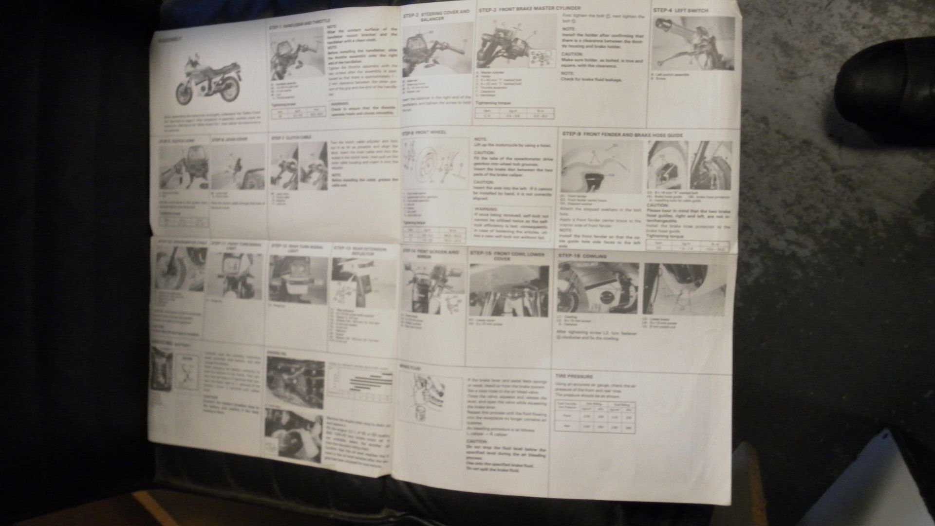 Set-up instructions in poostert formaat	GSX750EF		99505-01415-01E	Dec. 1984