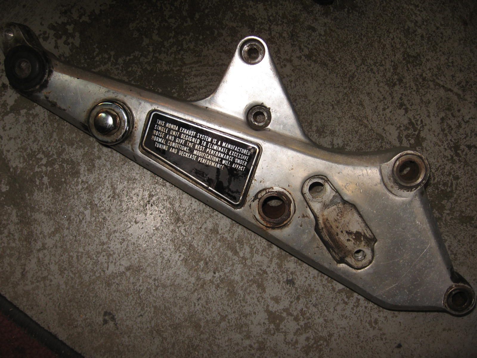 voetsteunhouder rechts 	cb750 F 1979-82		50640-438-611