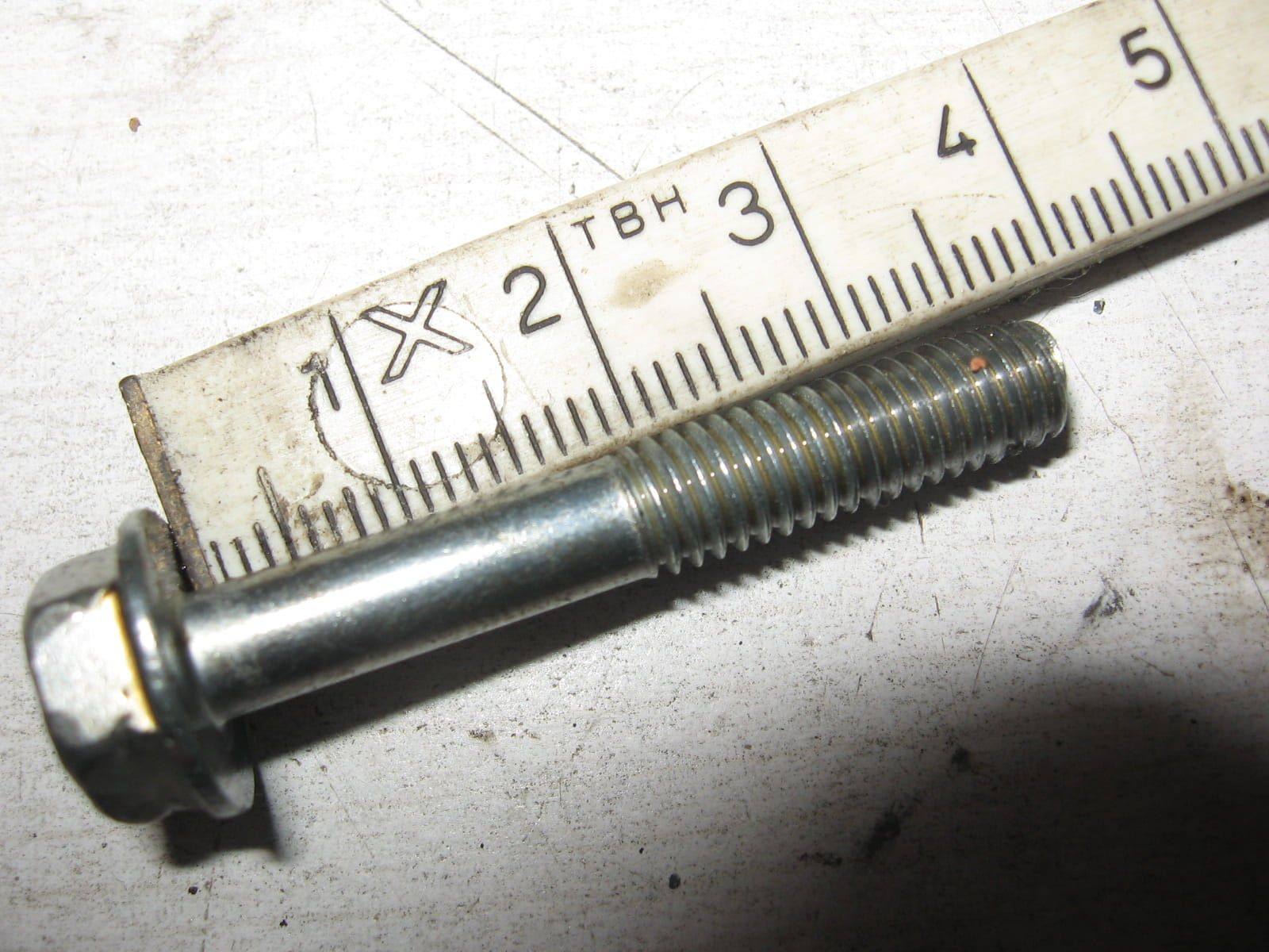 flensbout m6x38 lagerblok Vtr250 1989 , gl1800 2012-15 , vt1300 2010-15 95701-06038-00