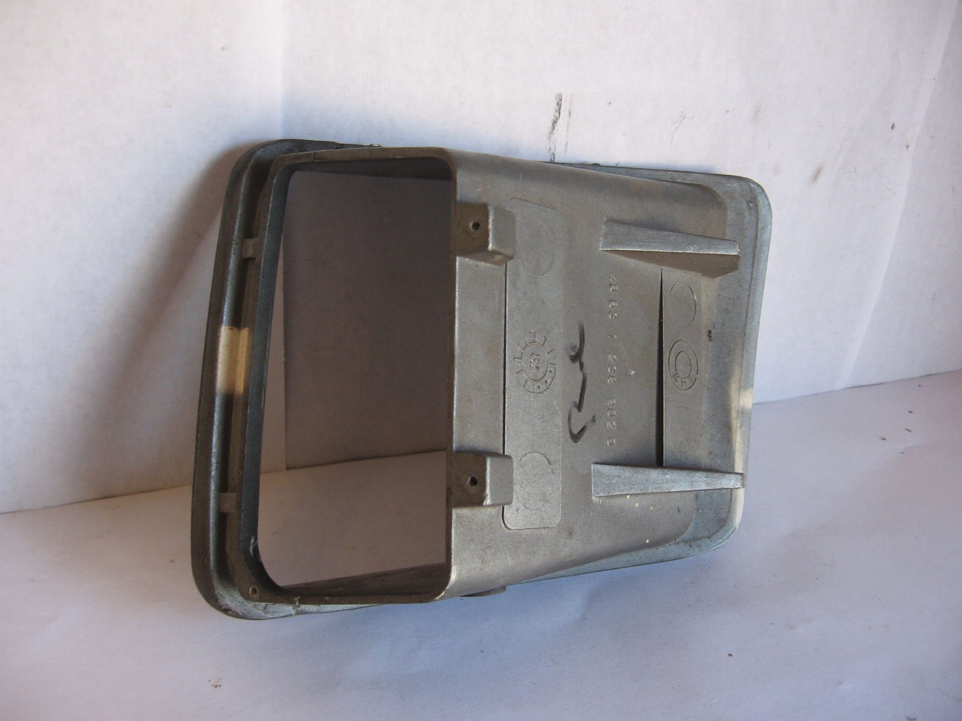 Air inlet right , rechter lucht inlaat RT kuip , grijs	R100rt 1982	46631239144	46631238902