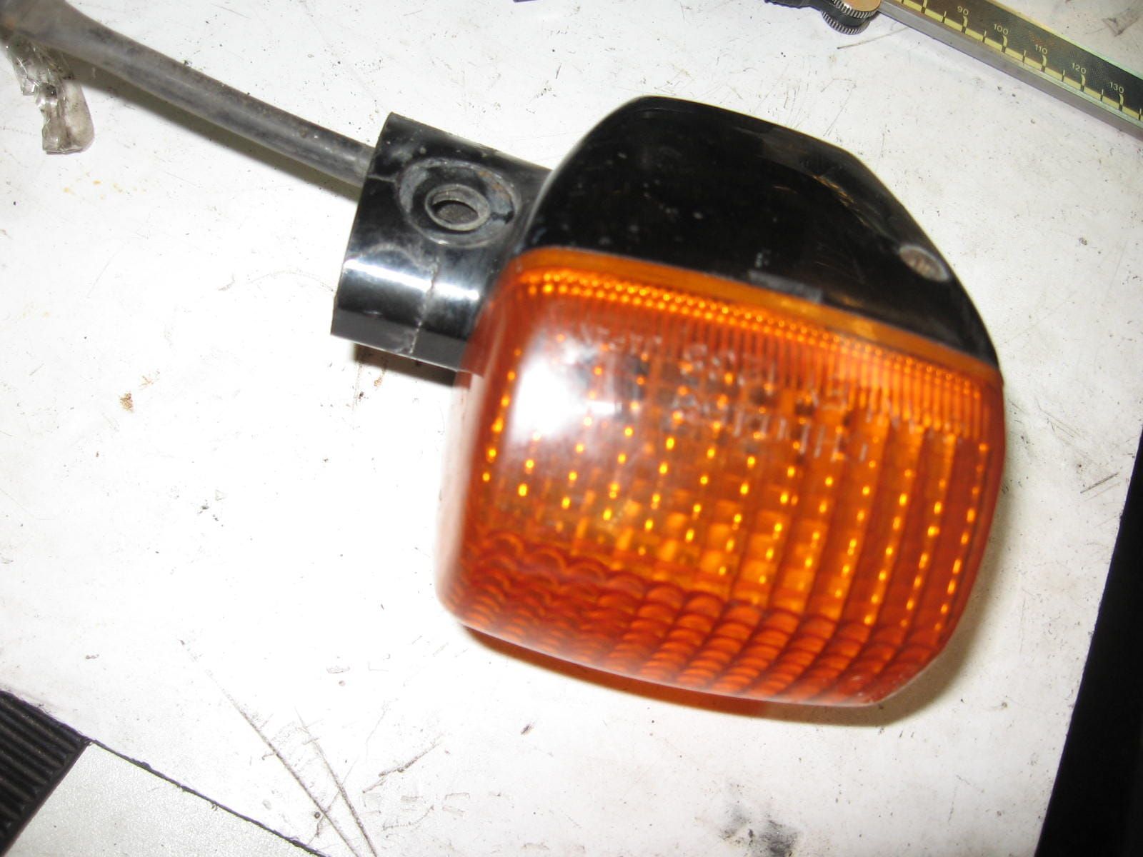 knipperlicht linksachter zonder arm	Xbr500 	, krasjes  , 33650-MB6-601 	33600-MB6-601