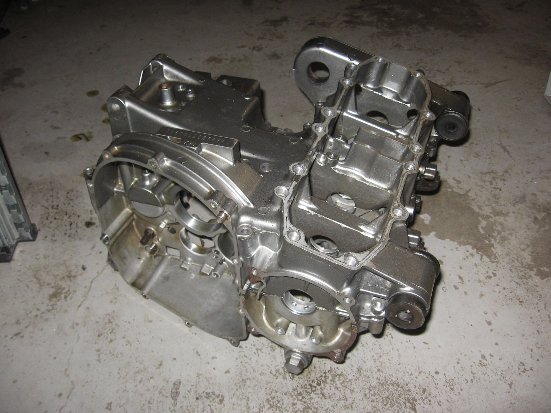 carter -- zzr 600 1994 zx 600 1991-2005		14001-5291 	14001-5333 ,14001- 5379