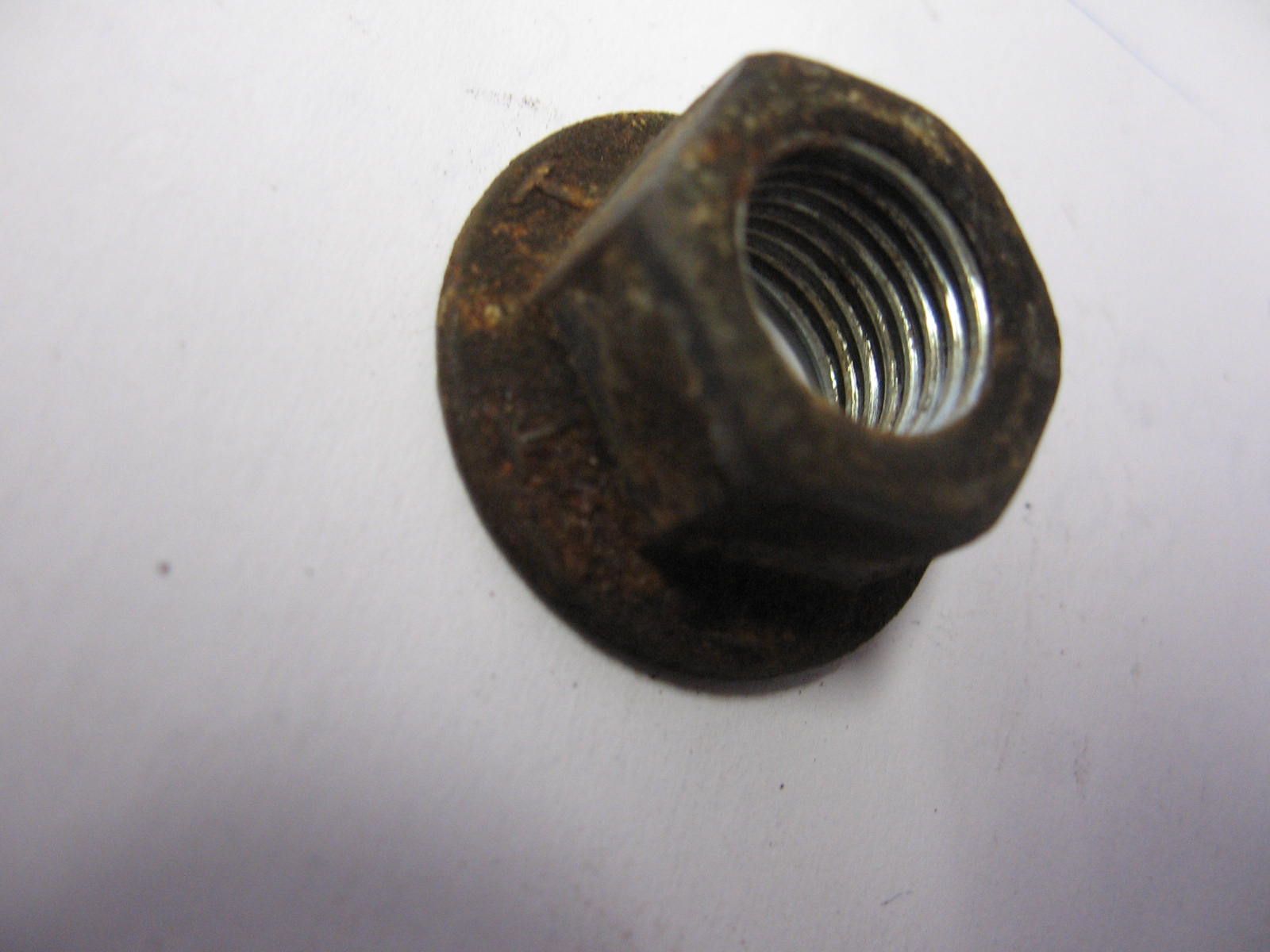 flensmoer blokbevestiging M12x1,25 	( roestig)	90179-12421	90179-12248