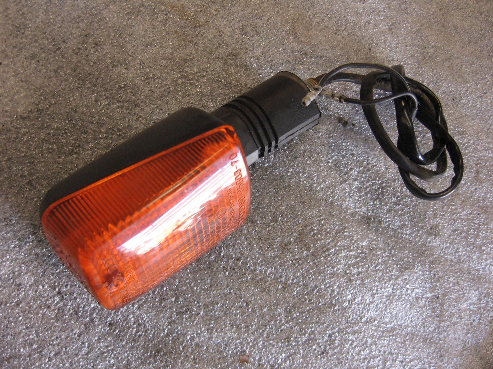 knipperlicht . Achterkant 	Gsx600f 88-96 dr650	35603-14d20