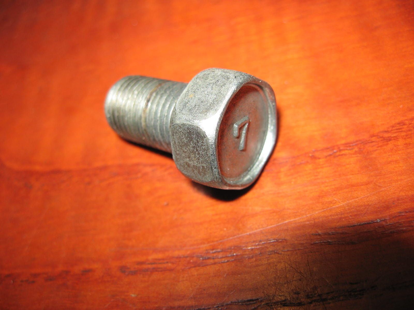 bout balansas aandrijvendtandwiel m12x20x1,25	Gs500e  89-2009 ,	01500-12203	01500-1220B