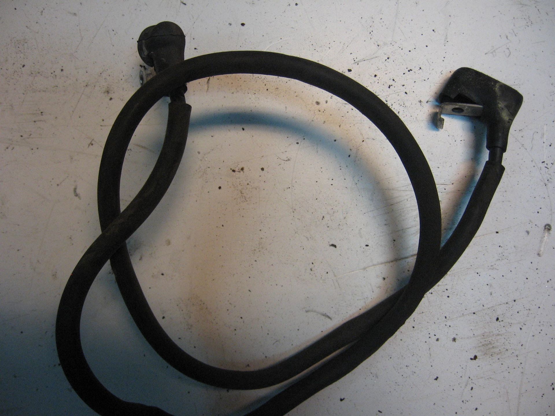 kabel van startrelais naar startmotor -- cmx250c 1985-87		32410-kr3-670