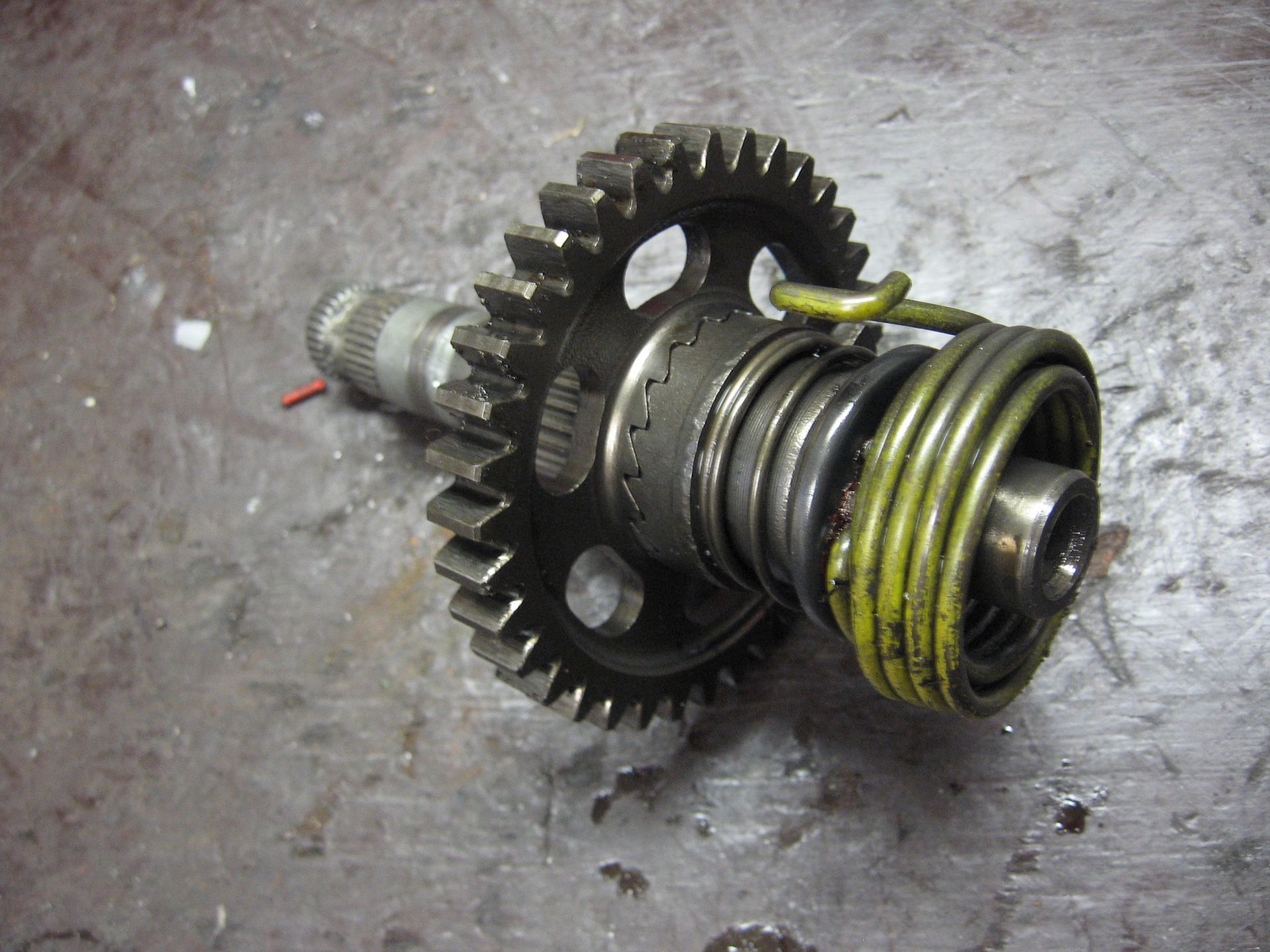 kickstartas	Xr500r 83-84 , xl600 85-86 , xl600r 85-86	28250-MG3-000 , 28211-MG3-000 , 28213-KF0-000 ,
