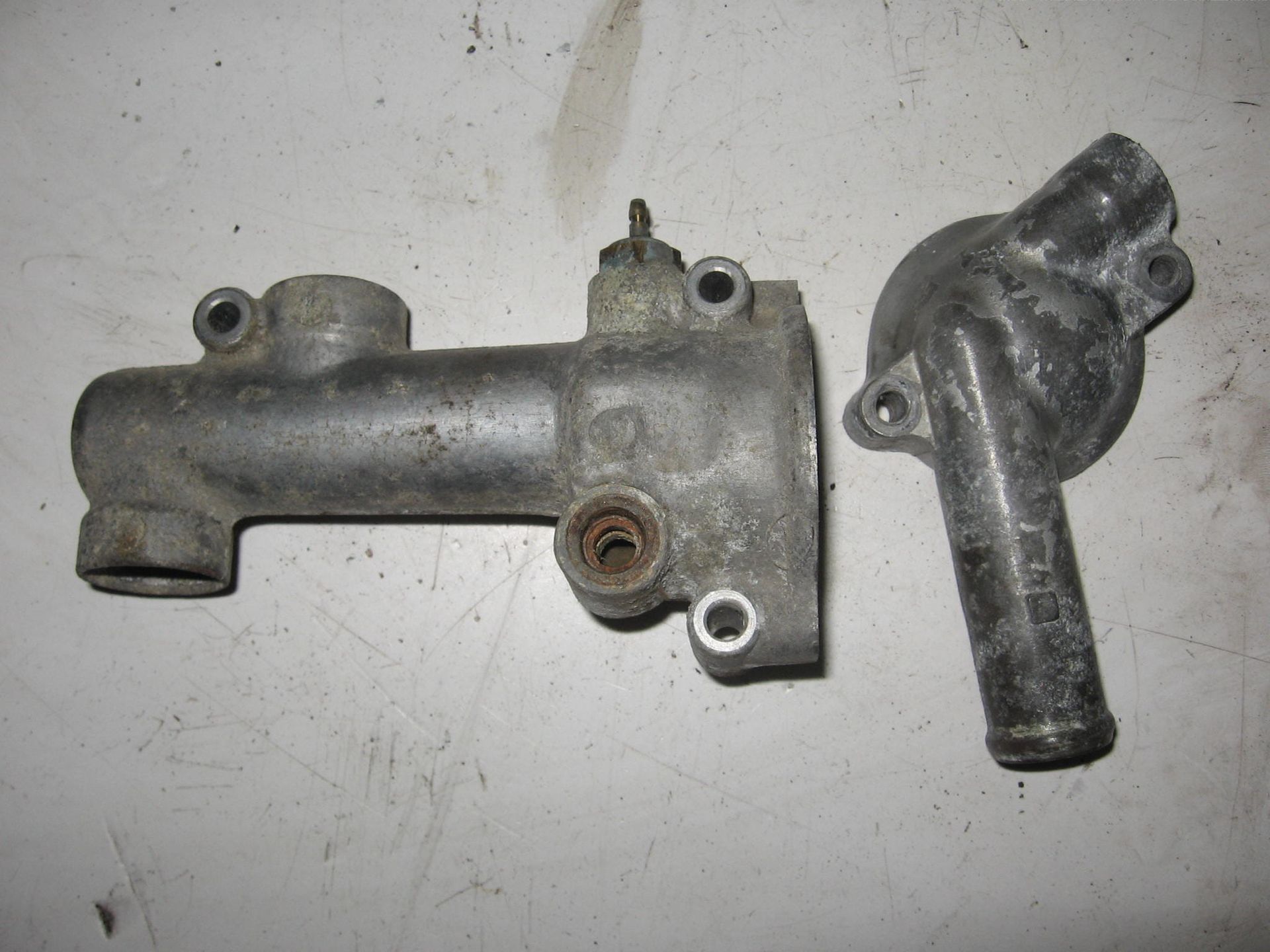 thermostaathuis met deksel // gl1000 gl1100 , 19311-371-000 + 19315-371-000