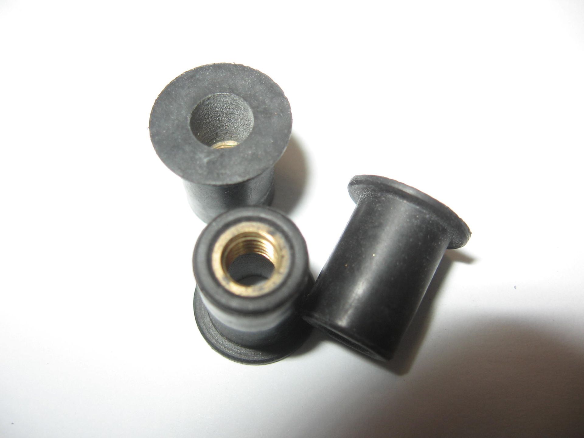 3x Wellnut / cowl nut, M5x9,4x12,5	vervangend 		90111-kw3-003, 90111-mm9-000
