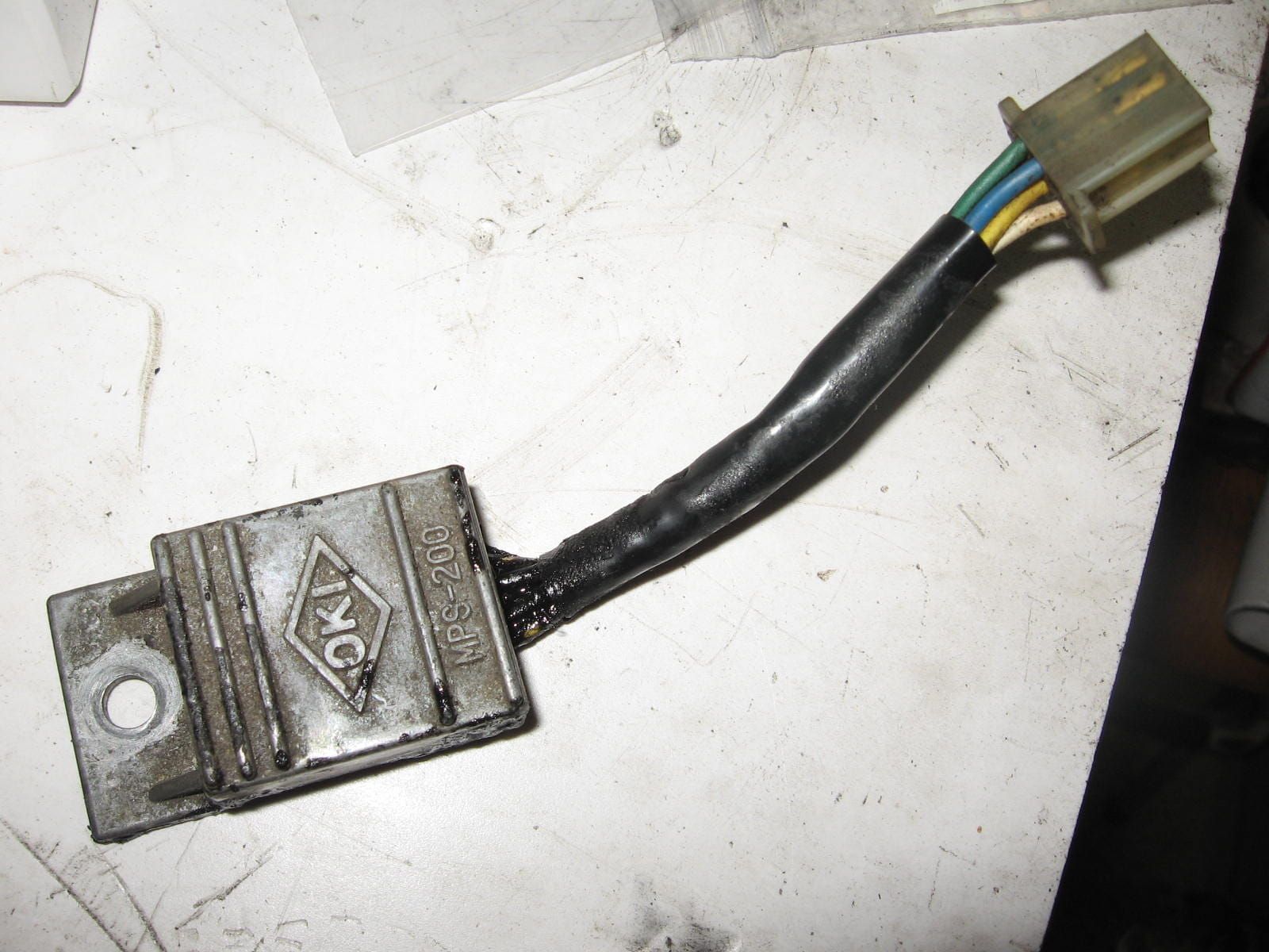cdi zachte isolatie	Cb 1979-83	30400-425-154	30400-425-164 , 30400-ma4-601	OKI MPS-200 , getest