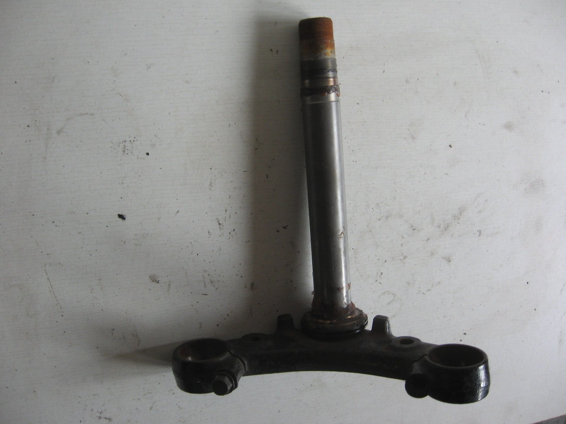 Onderste balhoofd plaat	Xbr500 1985-88   	53200-mk4-000