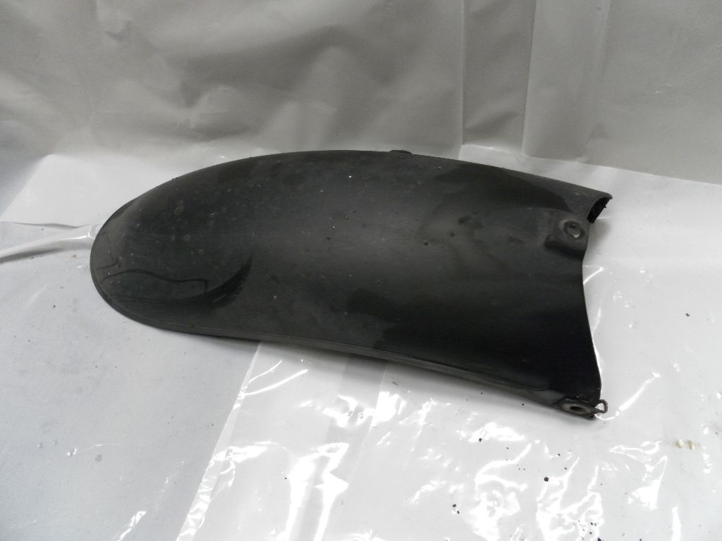 achterste deel voorspatbord	R1100rt 94-2001 , r1100rs 92-01 , k1200rs 98-04 , r1150rs 00-04 , r 1150r 00-06	46612313732