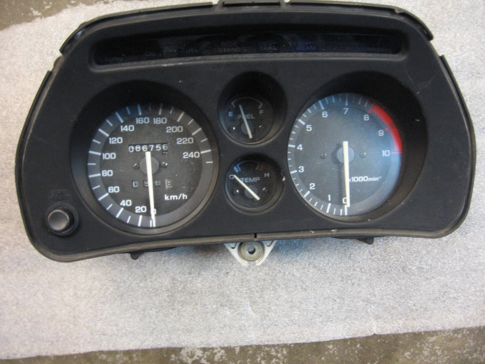 Tellerset 86756km	St1100 92	37100-my3-611