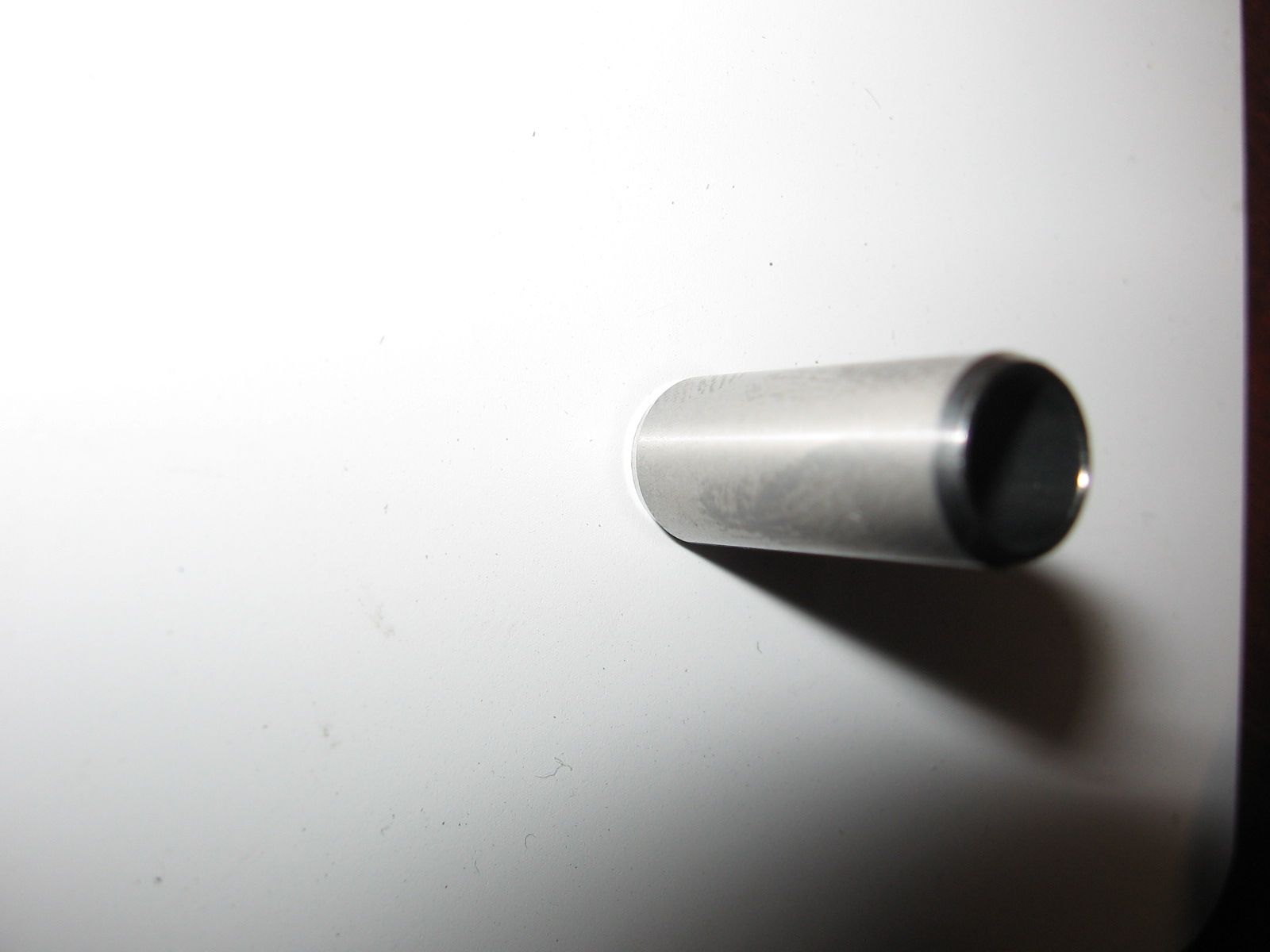 pin dowel , pasbus 8x20,5	Cb750 1979-83 ,cb900 1980-82 cb1100 83	oem		90705-639-000