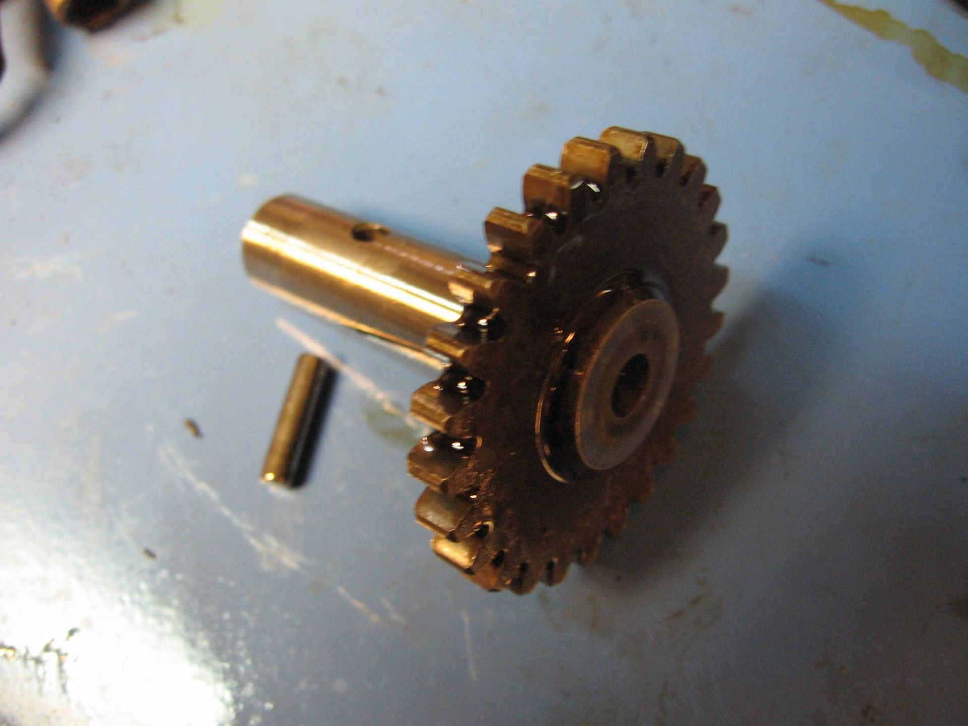 aandrijfas oliepomp	Cb750f 82