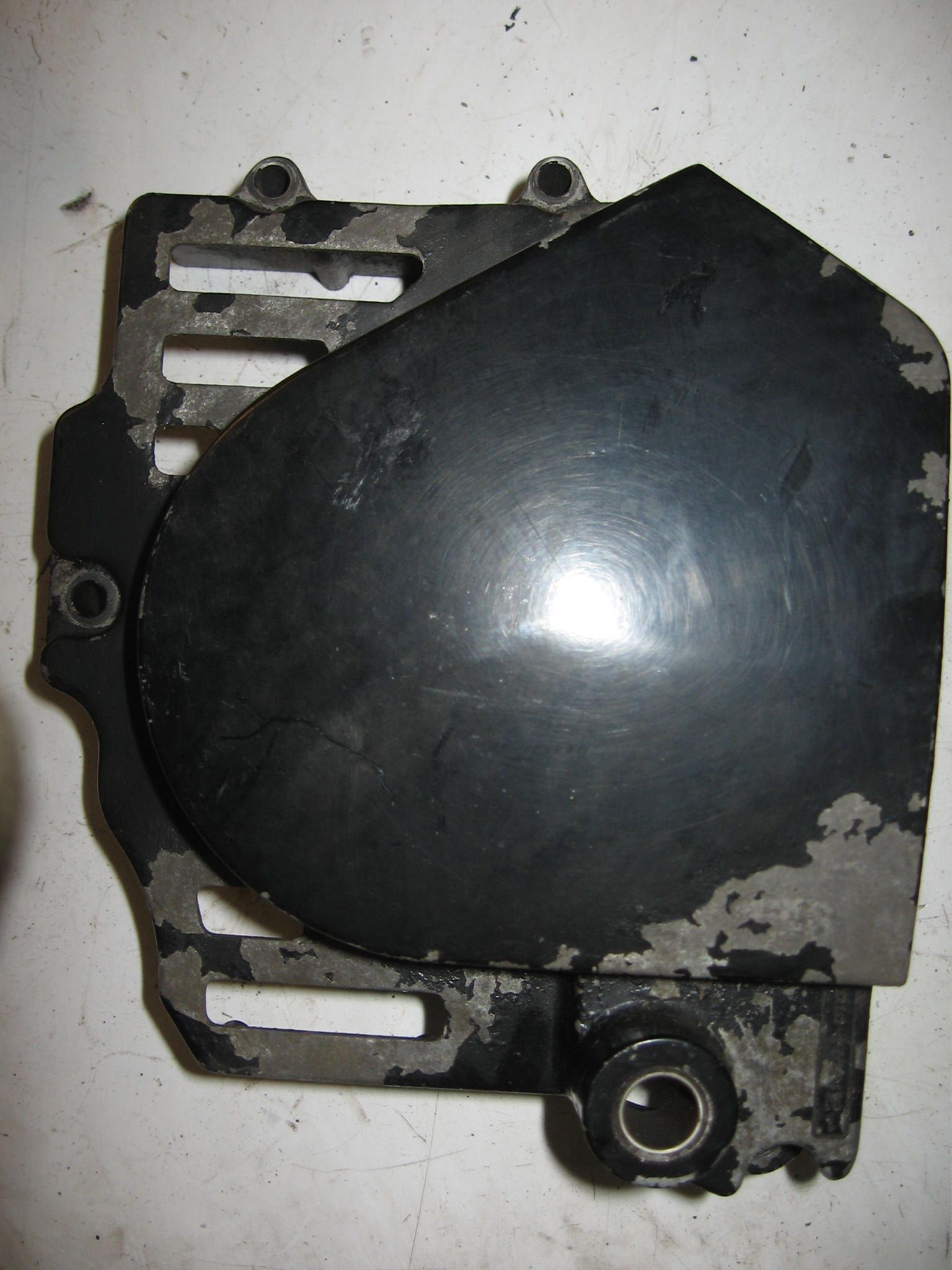 blokdeksel links ,tandwielcover // gpz600r zx600 a1-3,b1,gpx600r  1985-97		14026-1134