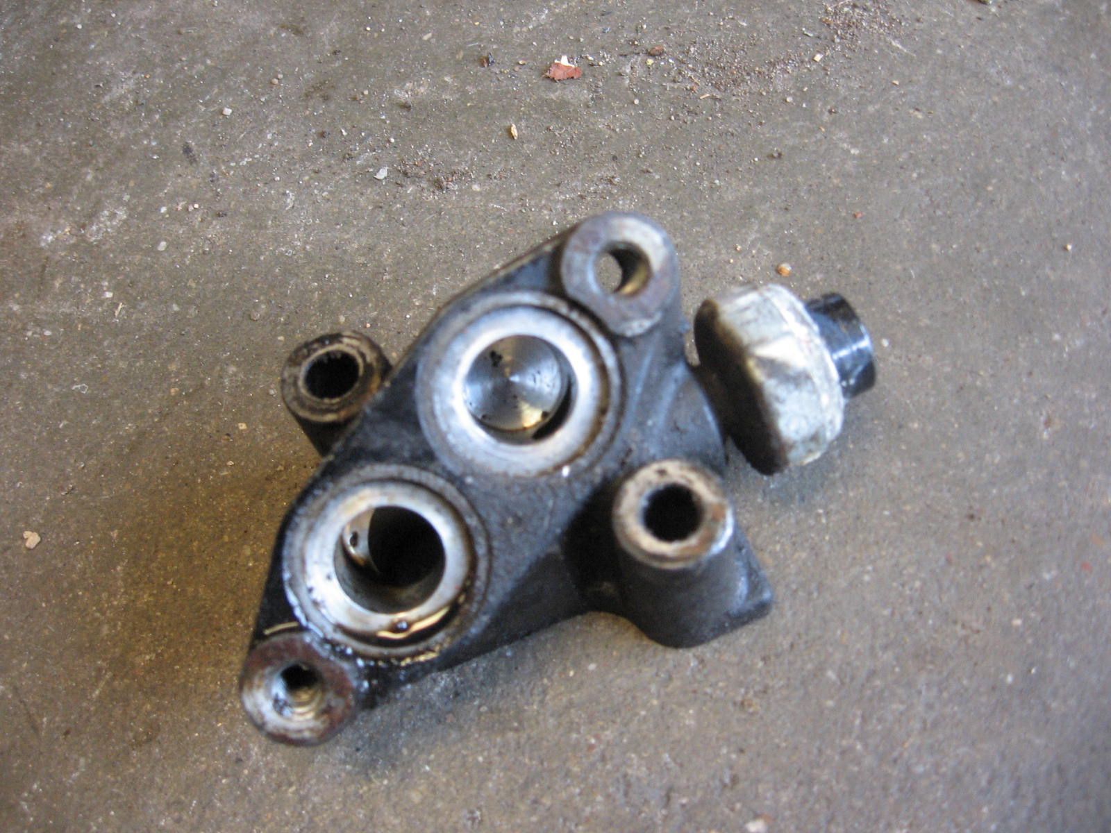 aansluiting olieslang met oliedruksensor	Cb450s 1986-88	15540-ml4-611 +35500-mj4-014