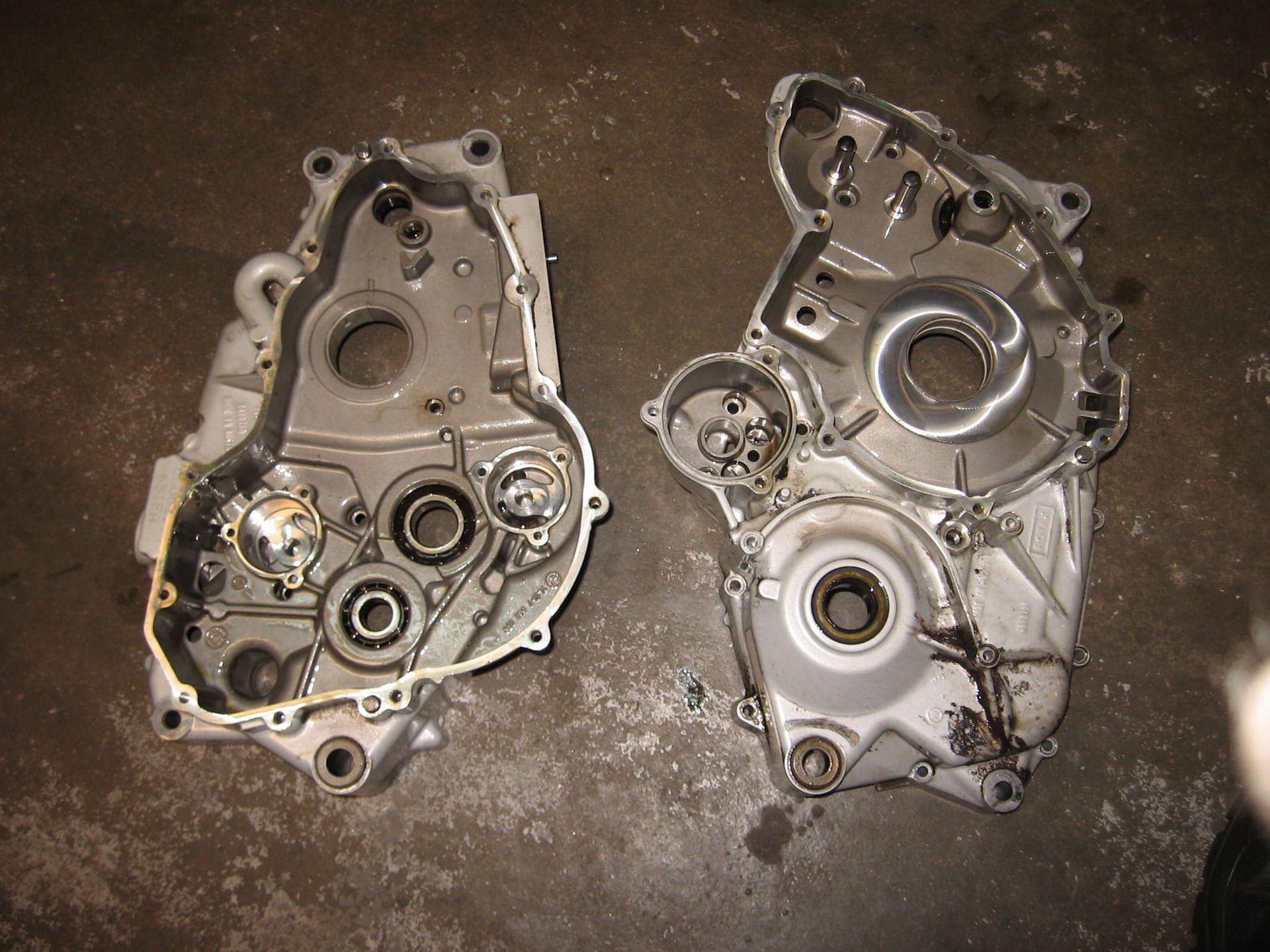 carter 	F650gs   99-08 ,dakar 00-07,  f650cs 01-05 , 	11117653545