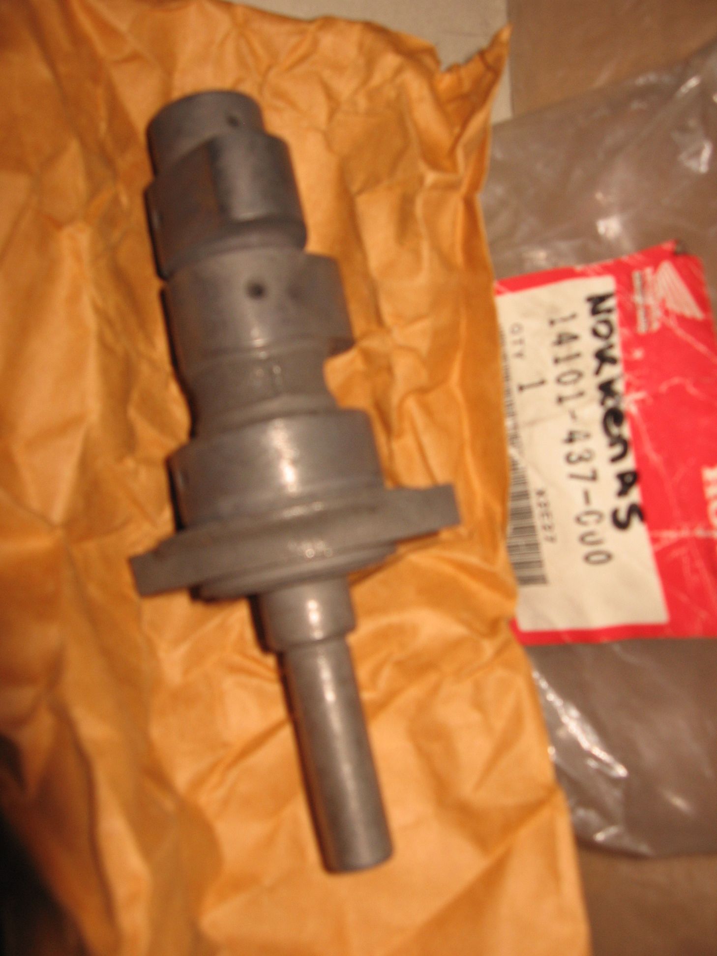 Nokkenas – xl185 79-83,xl125 79-84 , xl200 83-84		oem		14101-437-000
