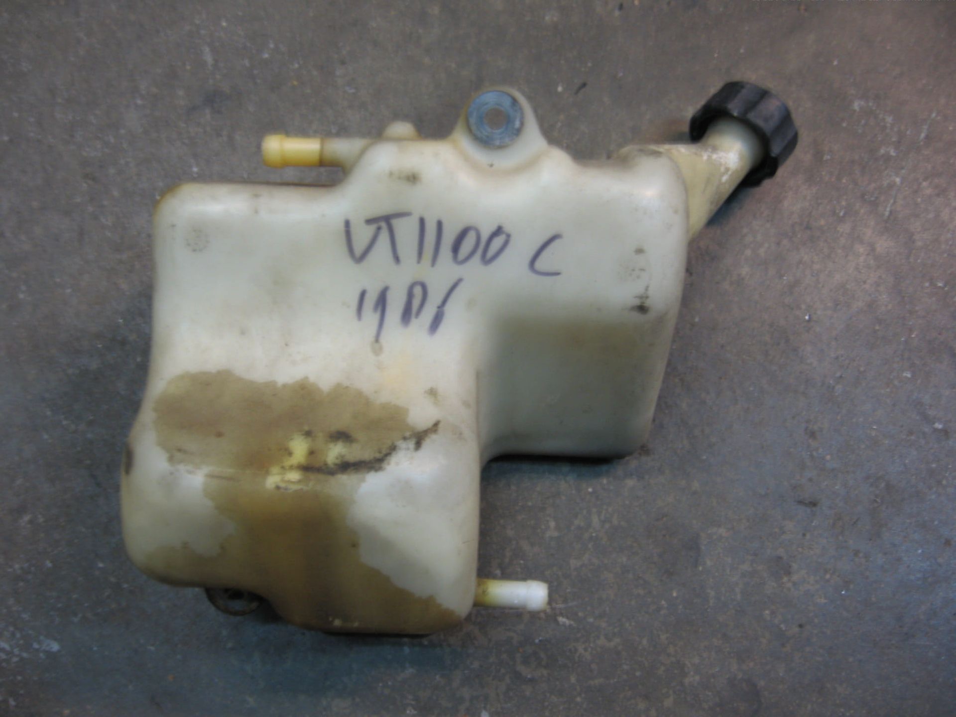 expansietank koelvloeistof	Vt1100c  1985-86	19103-mg8-000