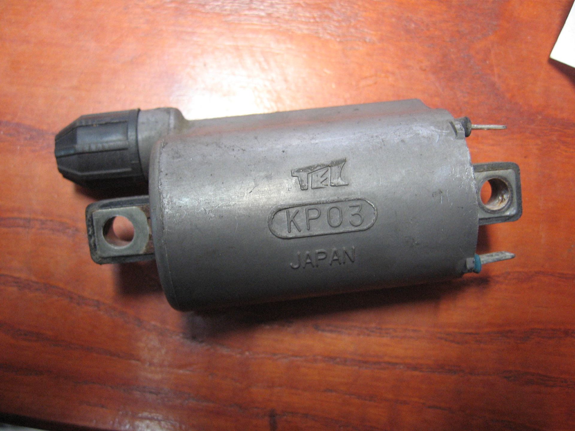 bobine -- gpz500 s 1987-99		21121-1153