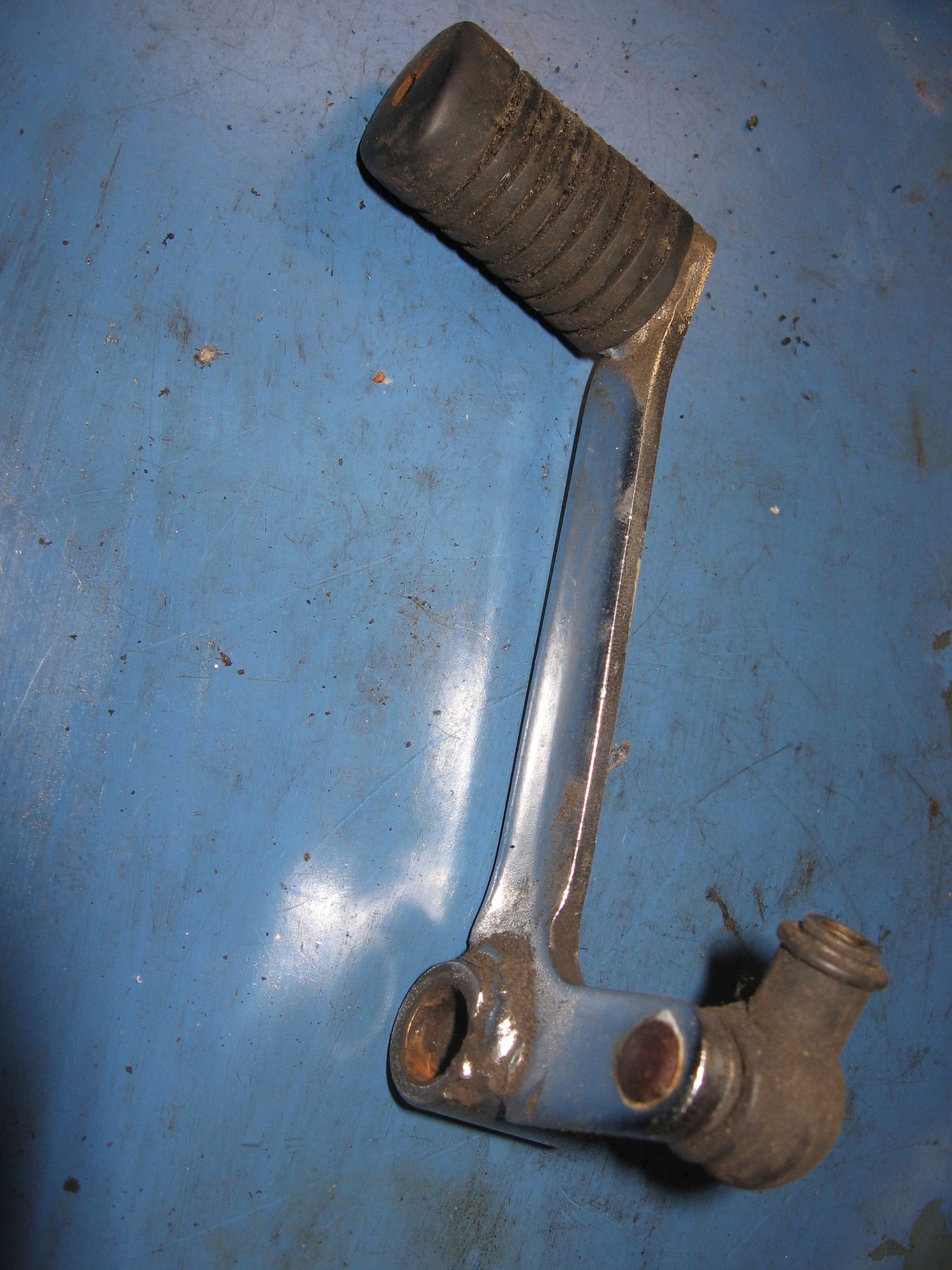 schakelpedaal met schakelarm 	Cb750f  79-82  	24720-426-610 , 24700-426-610,
