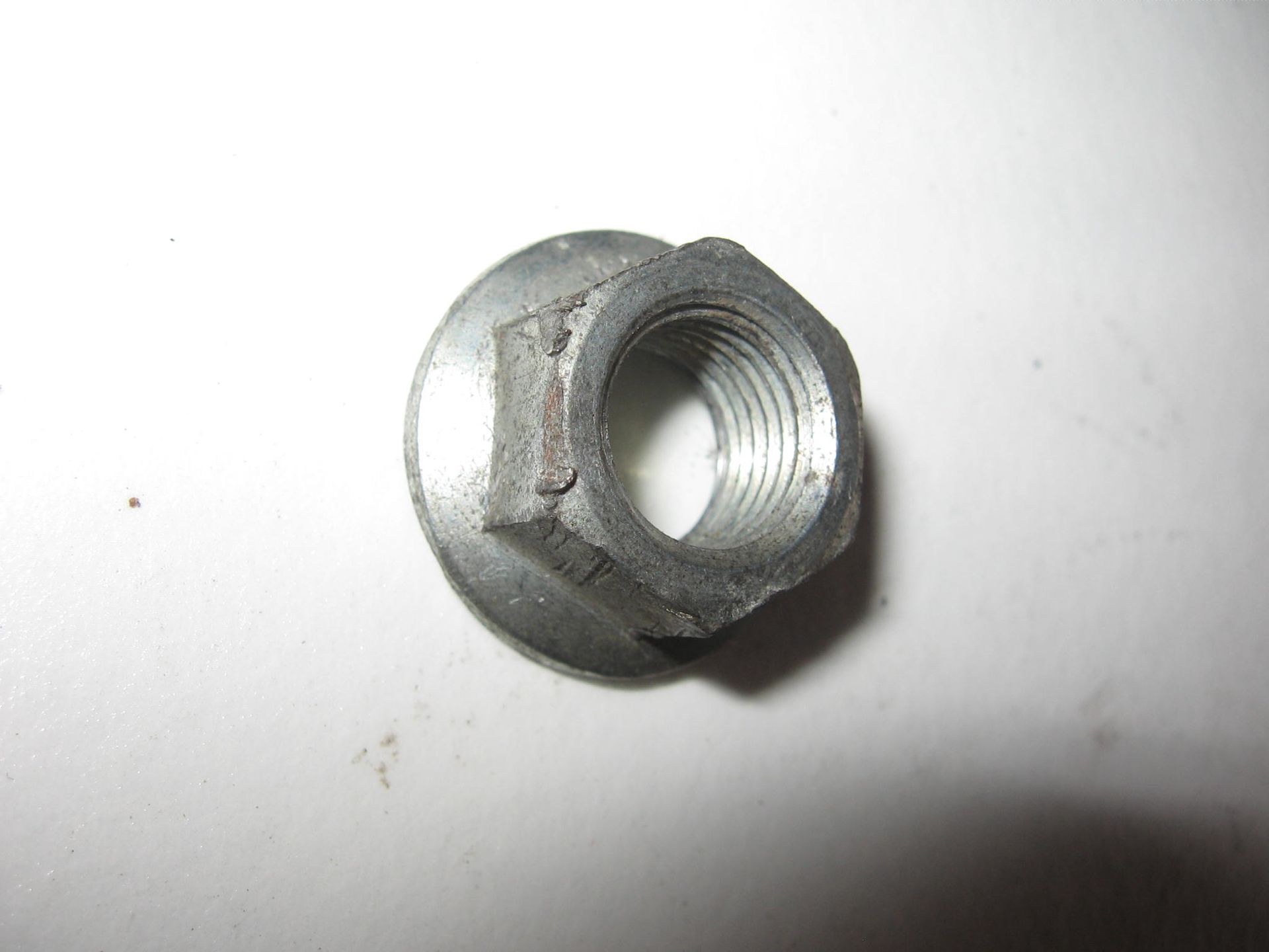 m10x1,25 flensmoer bevesteging knipperlicht // xj700 maxim fzr1000 		95701-12500 	95707-12500
