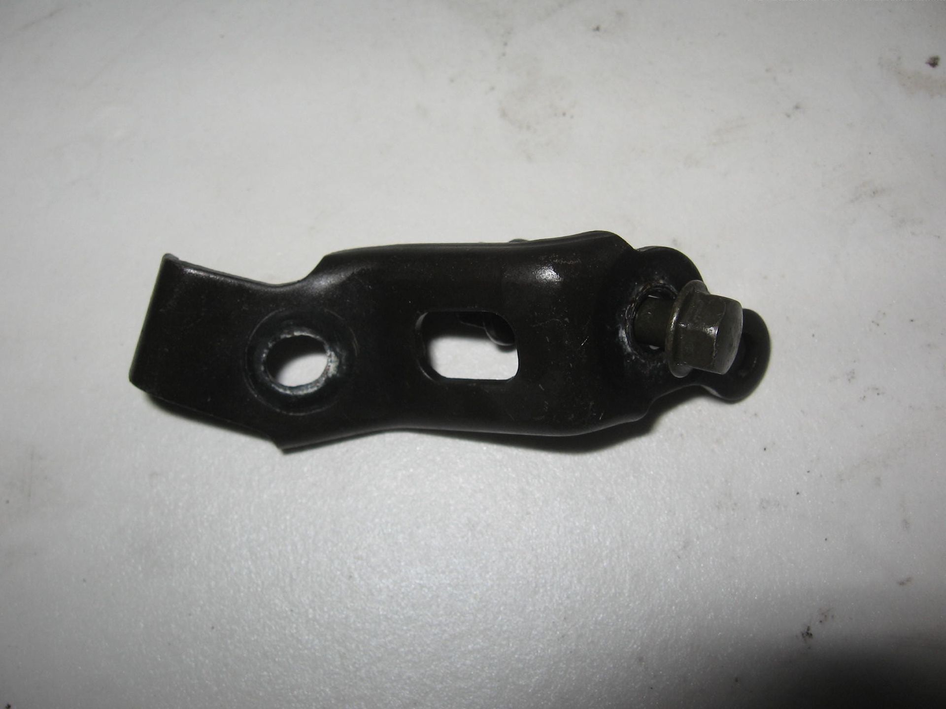bevestigings beugel  remreservoir voorrem // cbr900rr 93-94 , vtr1000f 1998-2003		45550-KY2-006