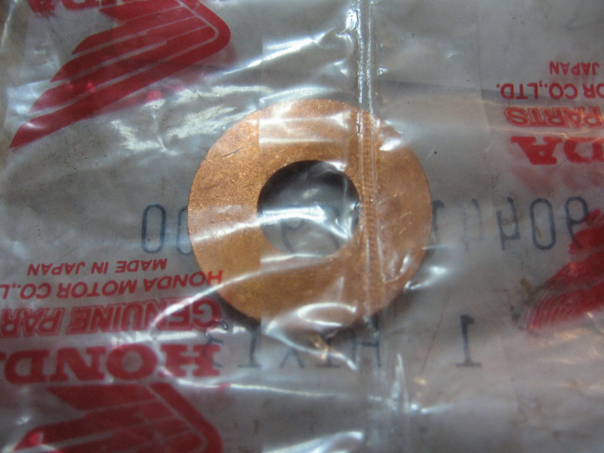 Afdichtingsring onder kopmoer 8mm , Xl500s 79-82 , xr500r 81-82 , 		oem	90441-429-000