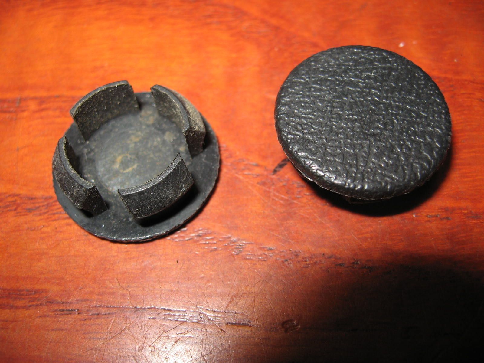 ronde dop afdichting gaten 21mm cockpit 	R100RT R80RT	46631238546