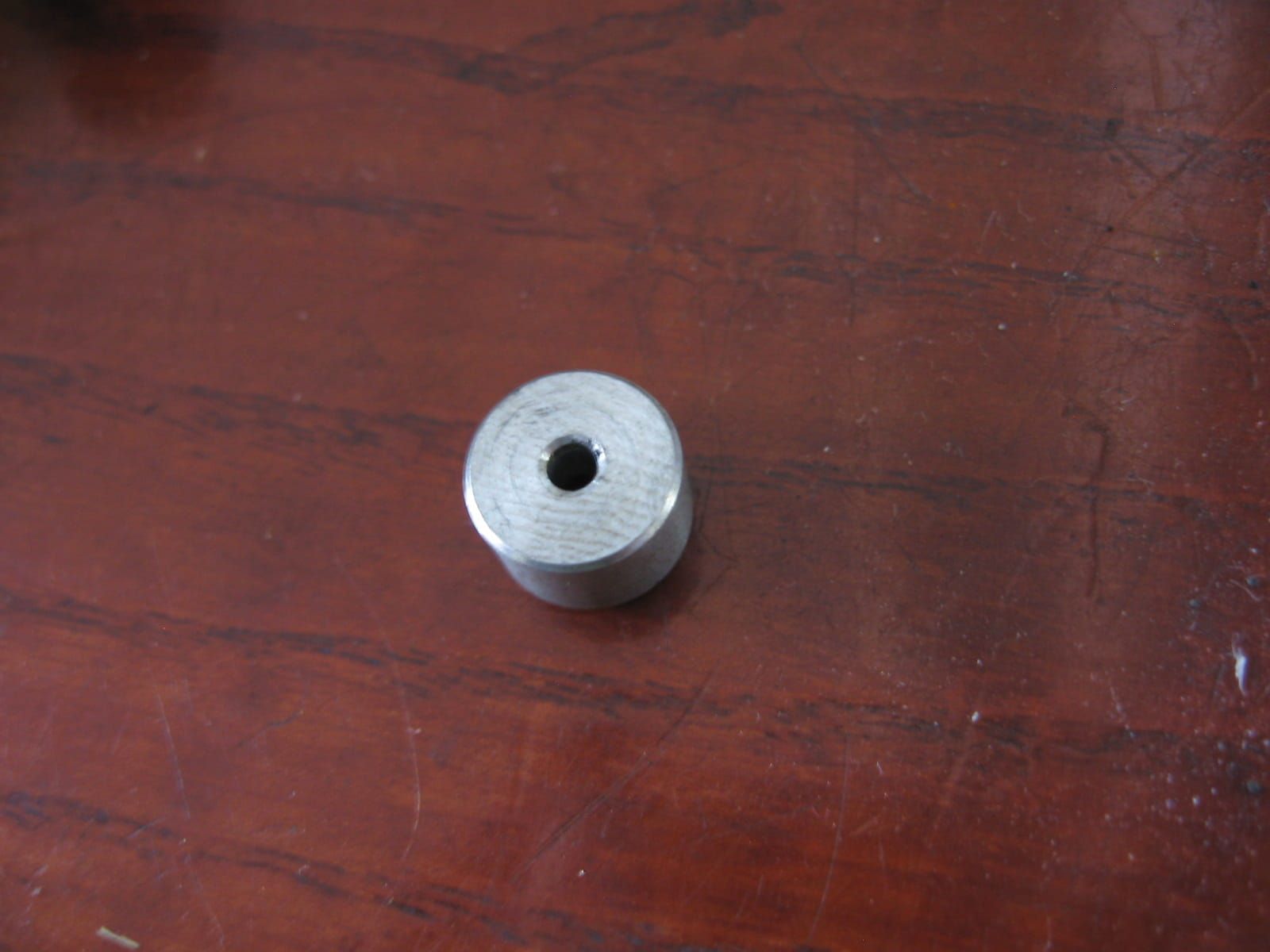 orifice 2mm , onder aansluiting olieleiding bovenste carterhelft	Cmx450c  1986	11901-413-000