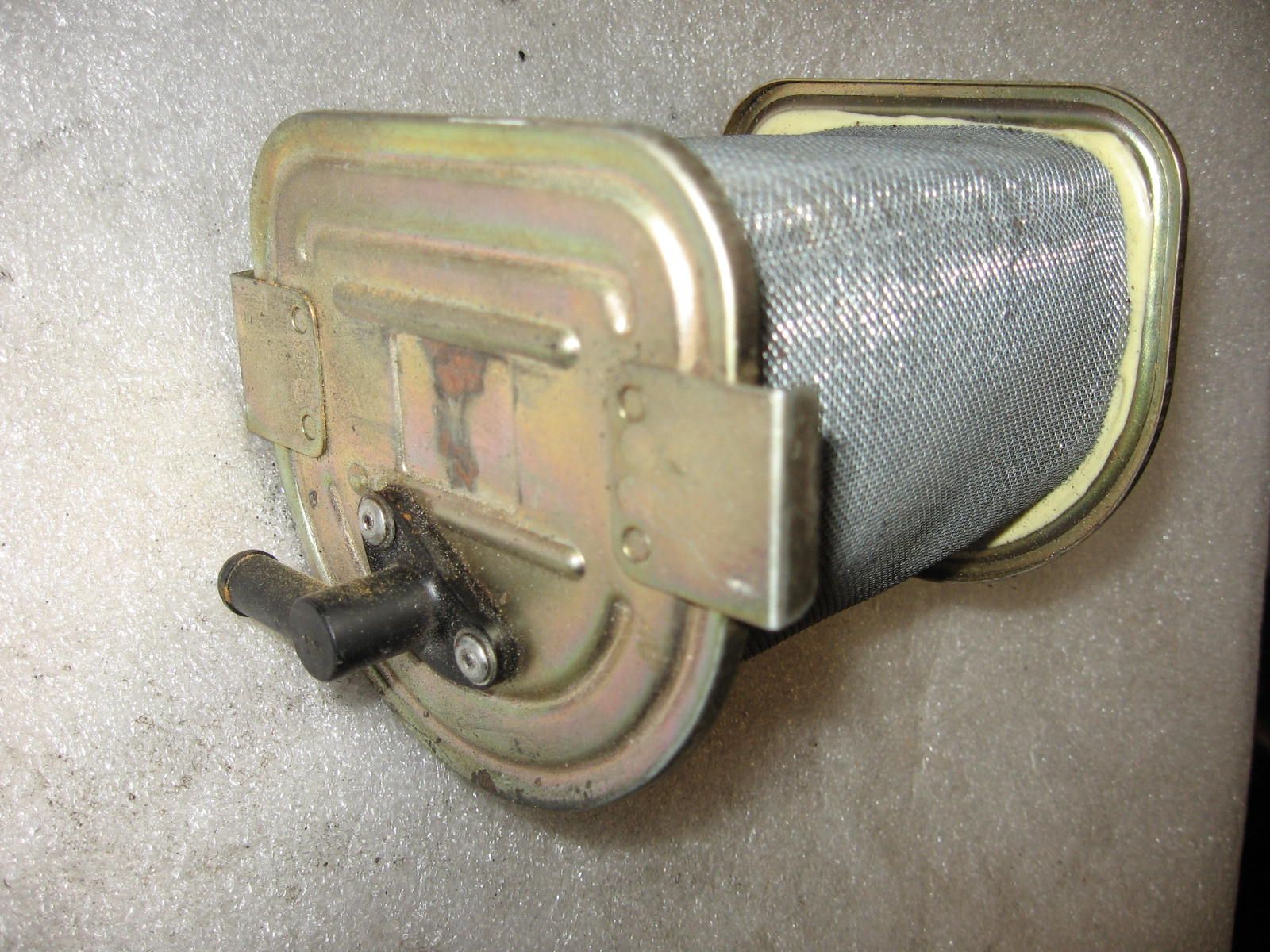 houder luchtfilter	Cmx250c 85-87  	17211-kr3-670	17211-kr3-660