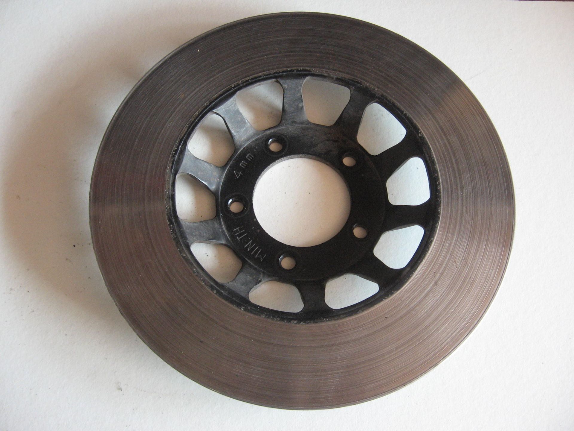 remschijf voor// cx500 met dubbele schijf		45251-415-611	452a5-426-610	dik 4,6mm