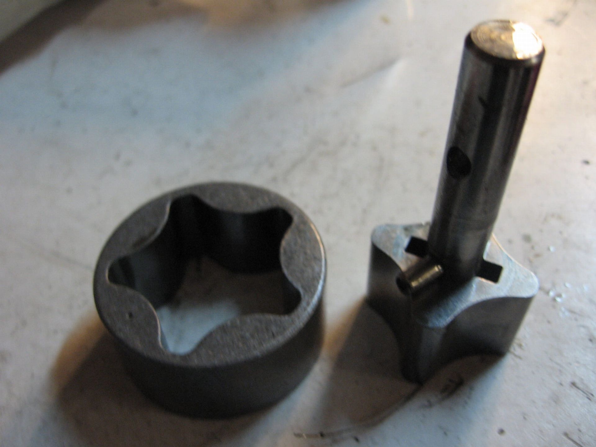 oliepomp zuigkant	F650gs 99-08	11417652928