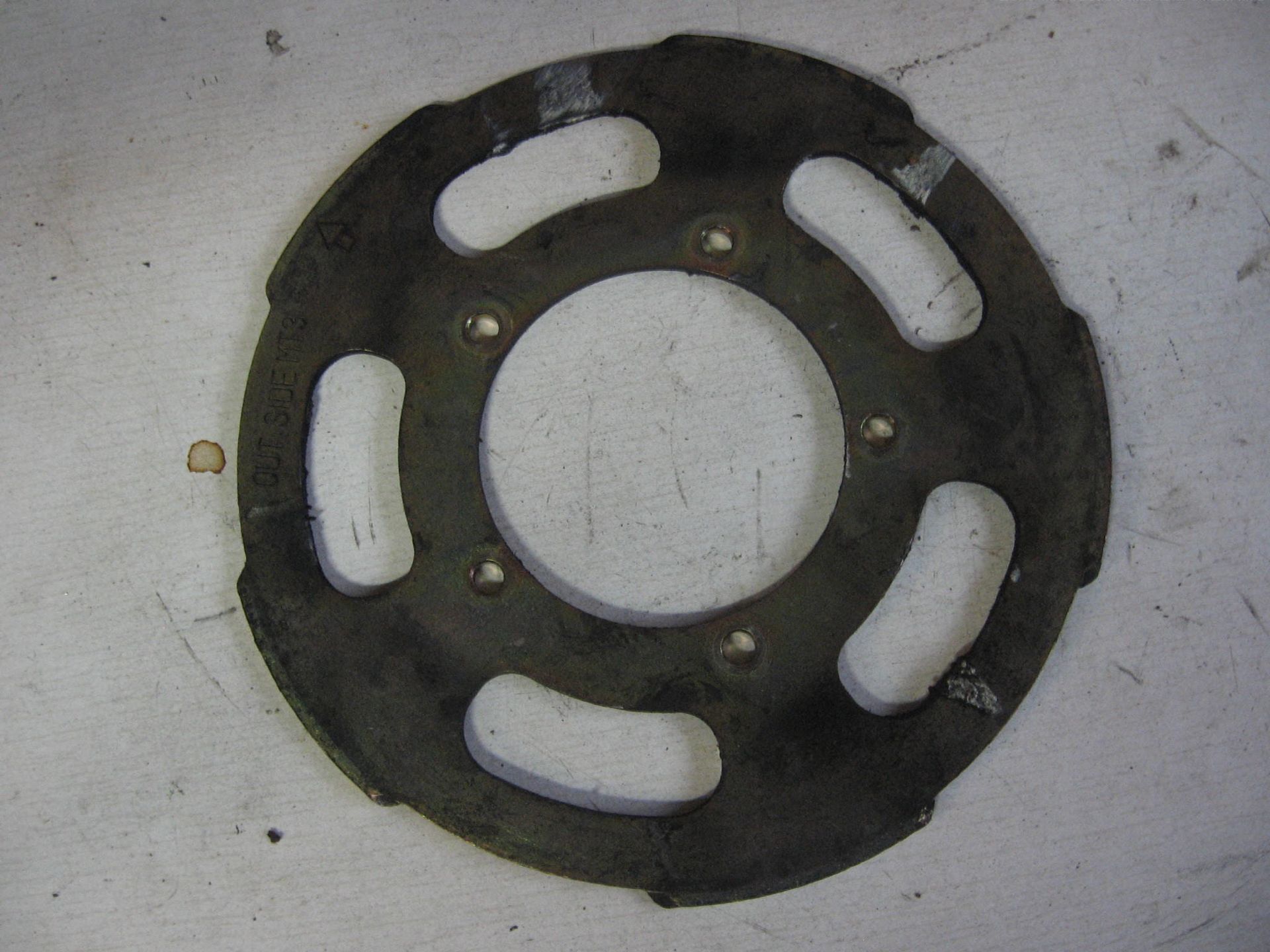 Holder damper , ring  houder demper achterwiel	St1100 1991-03	42617-mt3-000