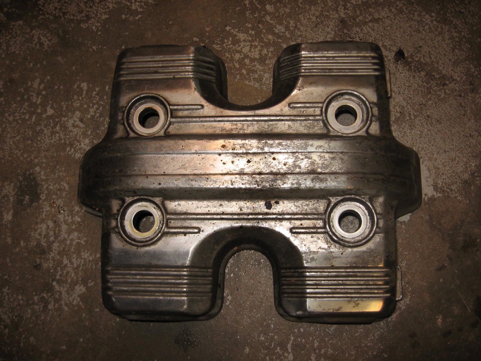 kleppendeksel voor 	Vf700 1984-85 , vf750 1982-84	12311-mb0-000