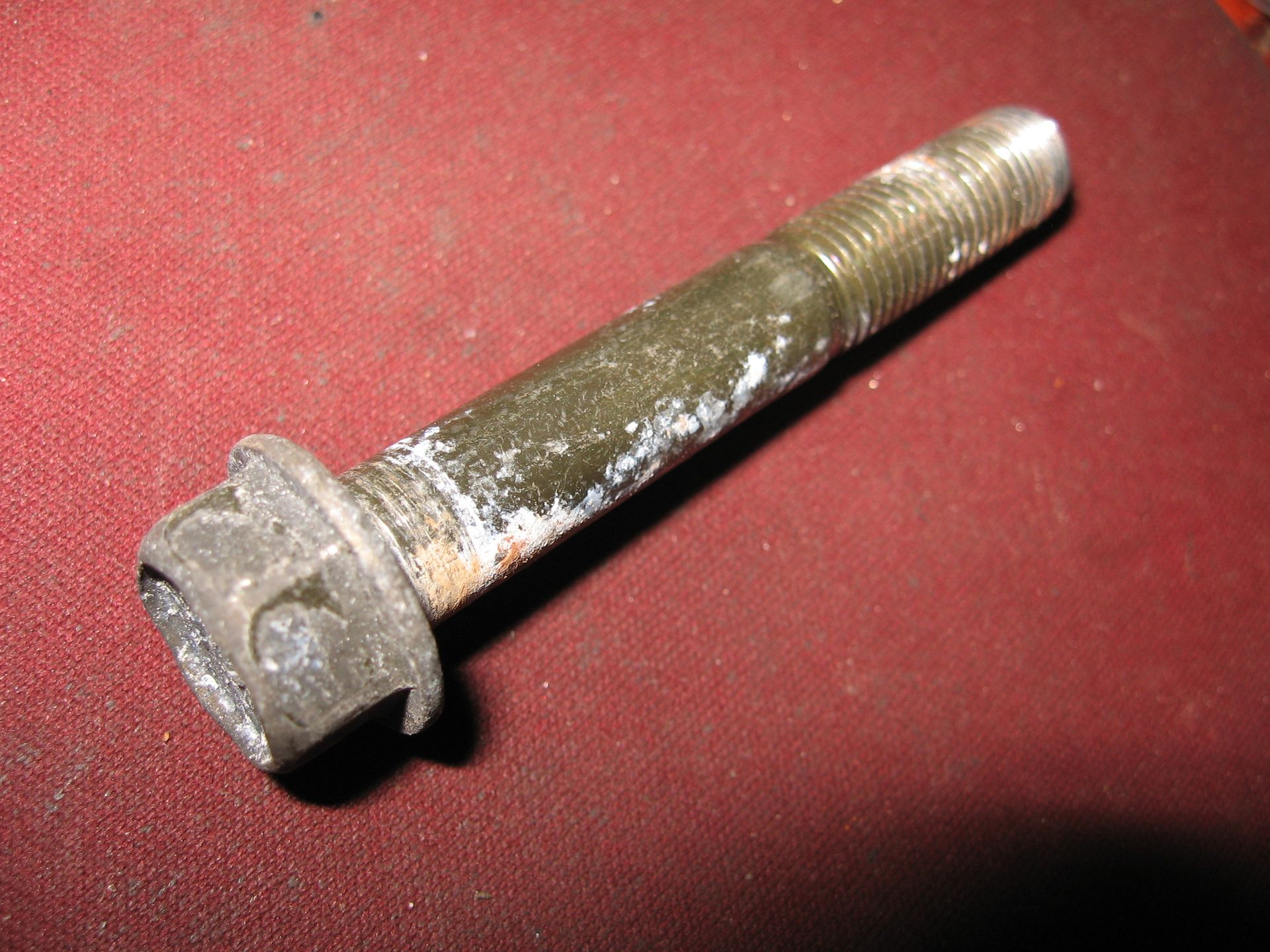 framebout rechtsvoor ,flensbout m10x65x1,25	St1100 92-03	95801-10065-07