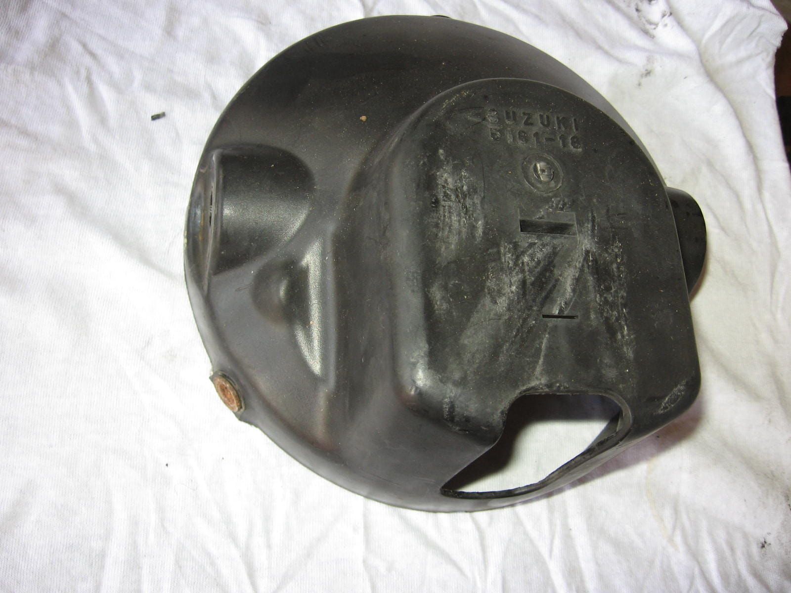 koplamphuis	Gsx400e gn400 n gs450 . Gsx400e gn400 n gs450 . 	51811-33200 , 51811-15e01