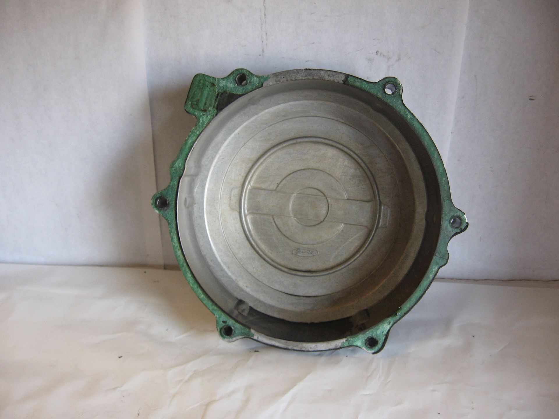 blokdeksel links dynamo	Vf750s 82-83 vf700c vf750c 	11631-MB0-000 	11631-MB0-505