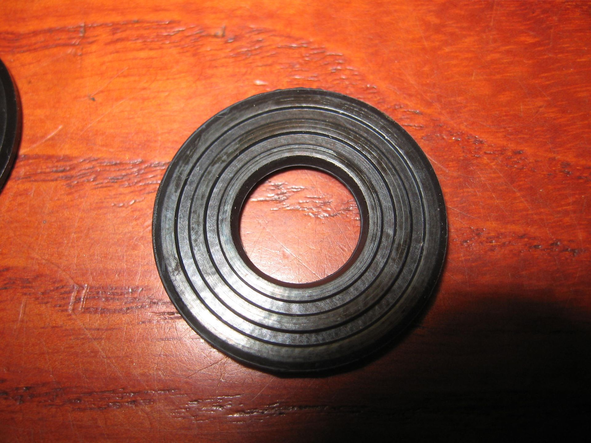 afdichtingsring bout kleppendeksel ,oem	suz		09161-11008 (1)