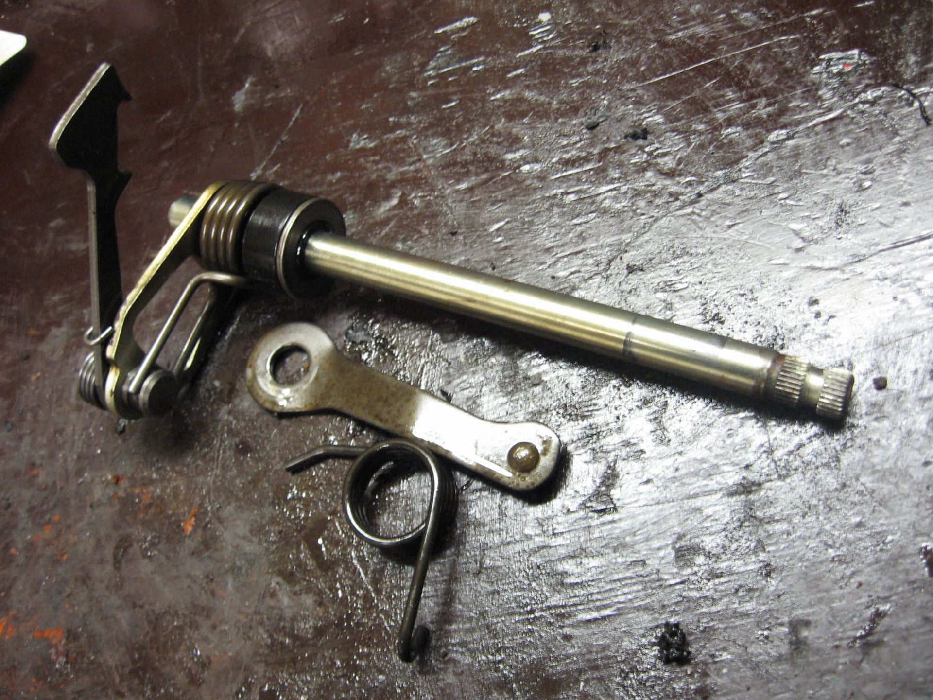 schakelas	F650 97-00, f650gs 99-08, f650cs 01-05 g650	23007652937 , 23002343515