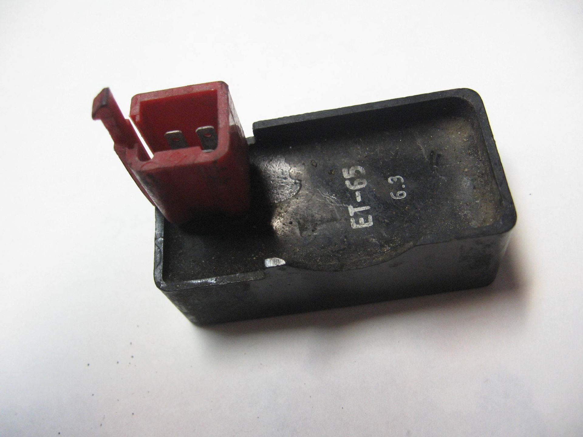 relais ET-65 controlunit pilot lamp // vt700 vt800 st1100 gl1200 div vf modellen		37640-MB1-701