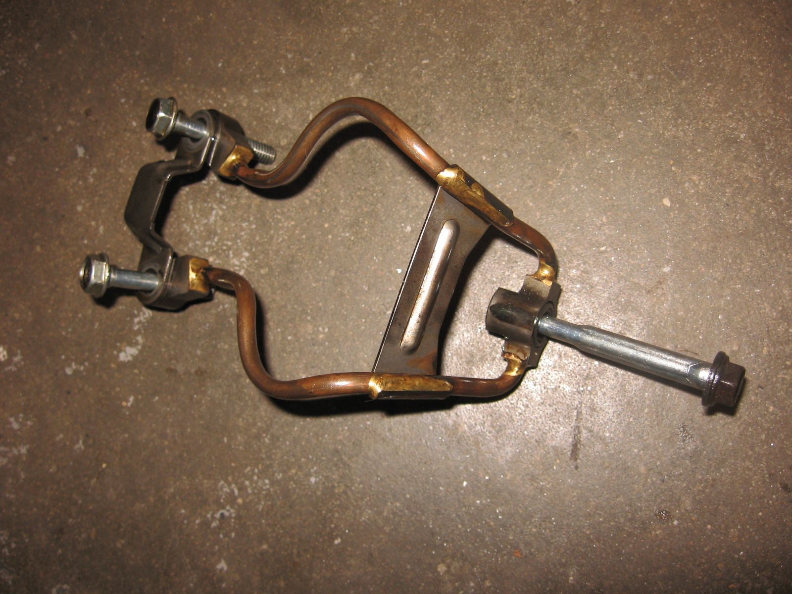 olieleiding op de kop met bouten	Cmx450c  1986	15480-ml4-610 + 90130-ml4-610